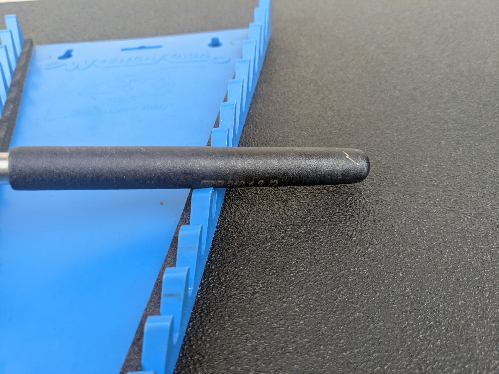 #bk469 Blue-Point UIM2LM 2-1/4” Telescopic Inspection Magnifying Mirror 12″-51″