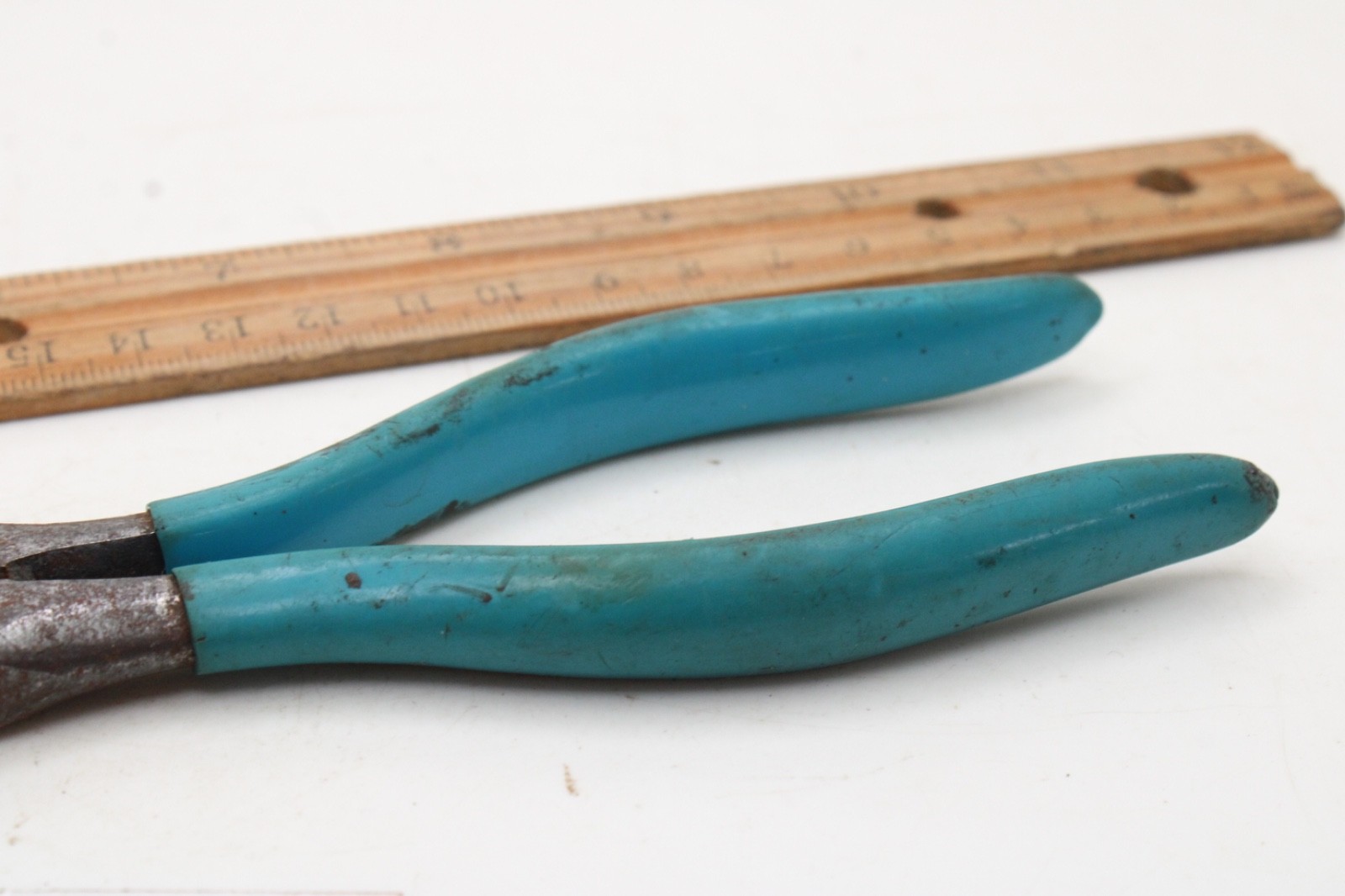 Channellock 317 8″ Straight Nose Blue Rubber Handle Pliers USA