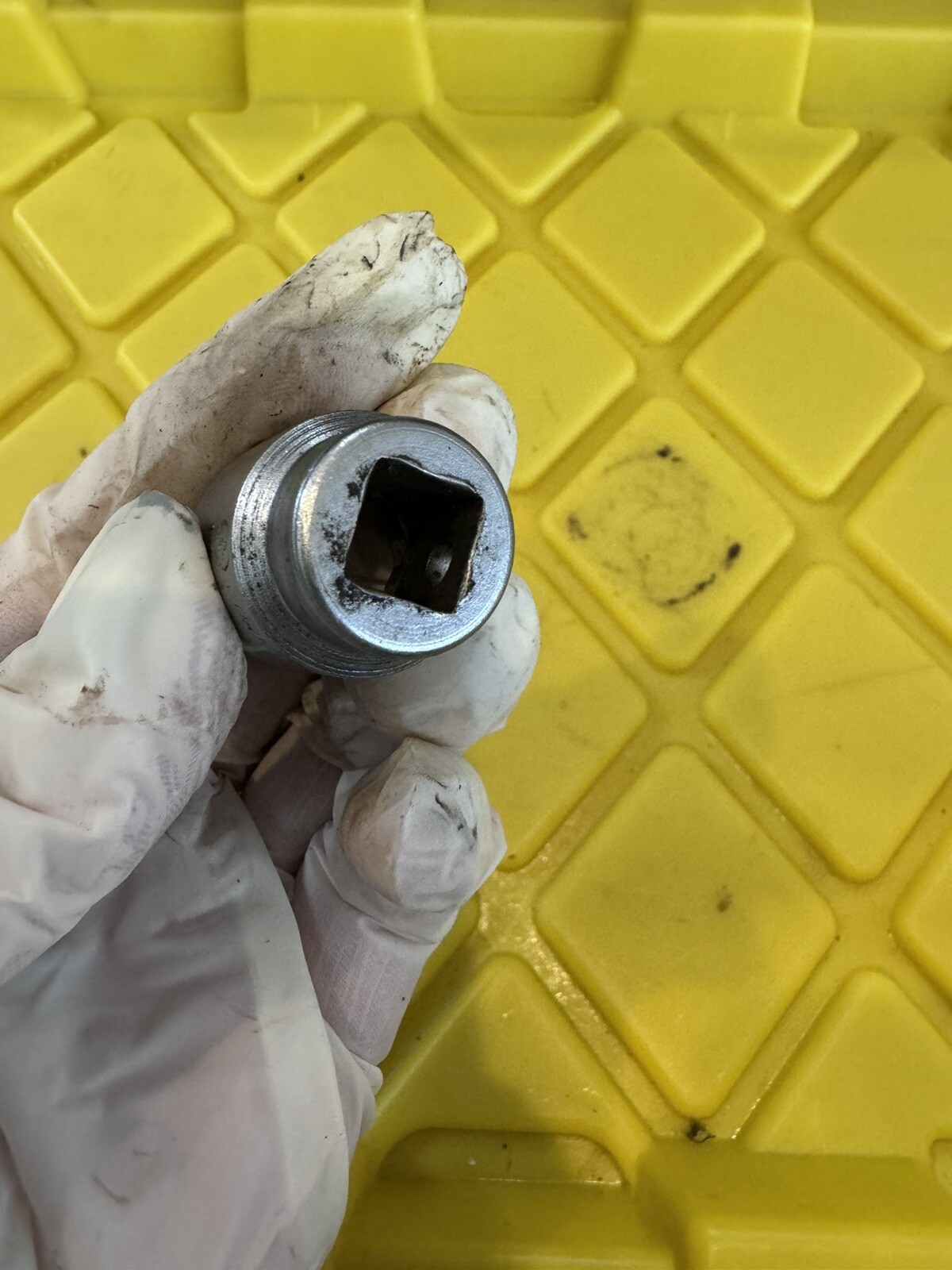 Cornwell T2122 11/16″ 12pt 3/8″ Drive Socket