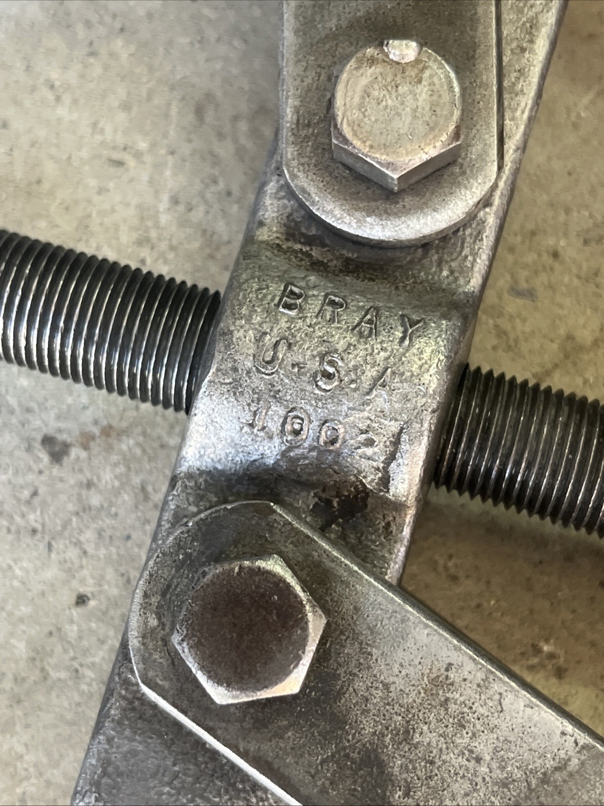 🔥 Vintage Bray 6″ gear puller 6 ton made in USA #1002 Heavy Duty Armstrong