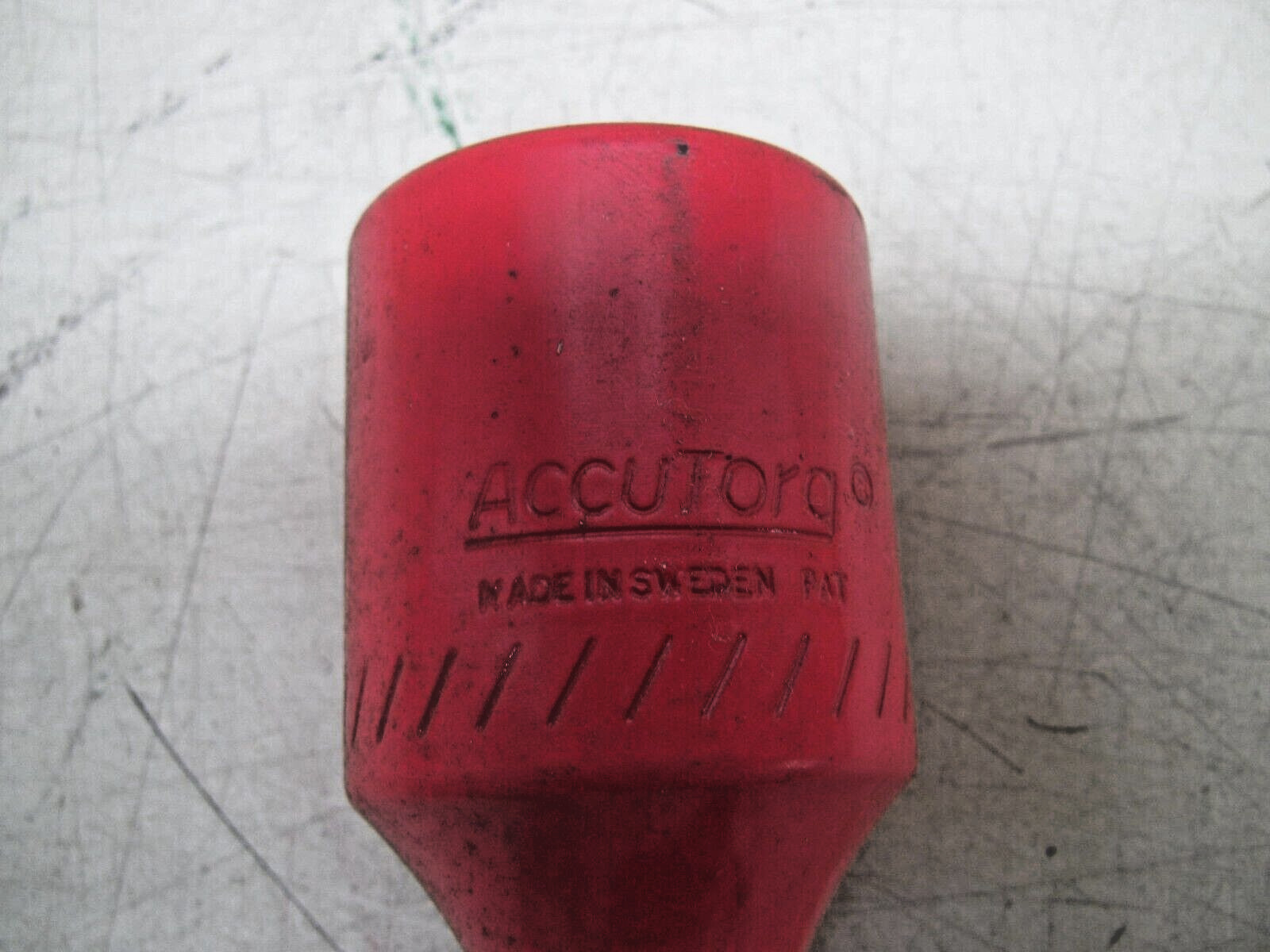 NEW Accutorq ACC20-3918 3/4″ Drive 1-1/4″ 250 Ft-lbs 340Nm Torque Bar Socket Red