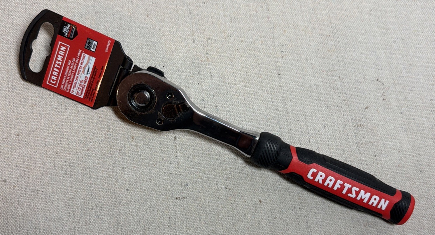 CRAFTSMAN CMMT86822 3/8″ Drive 72-Tooth Low Profile Comfort Grip Ratchet