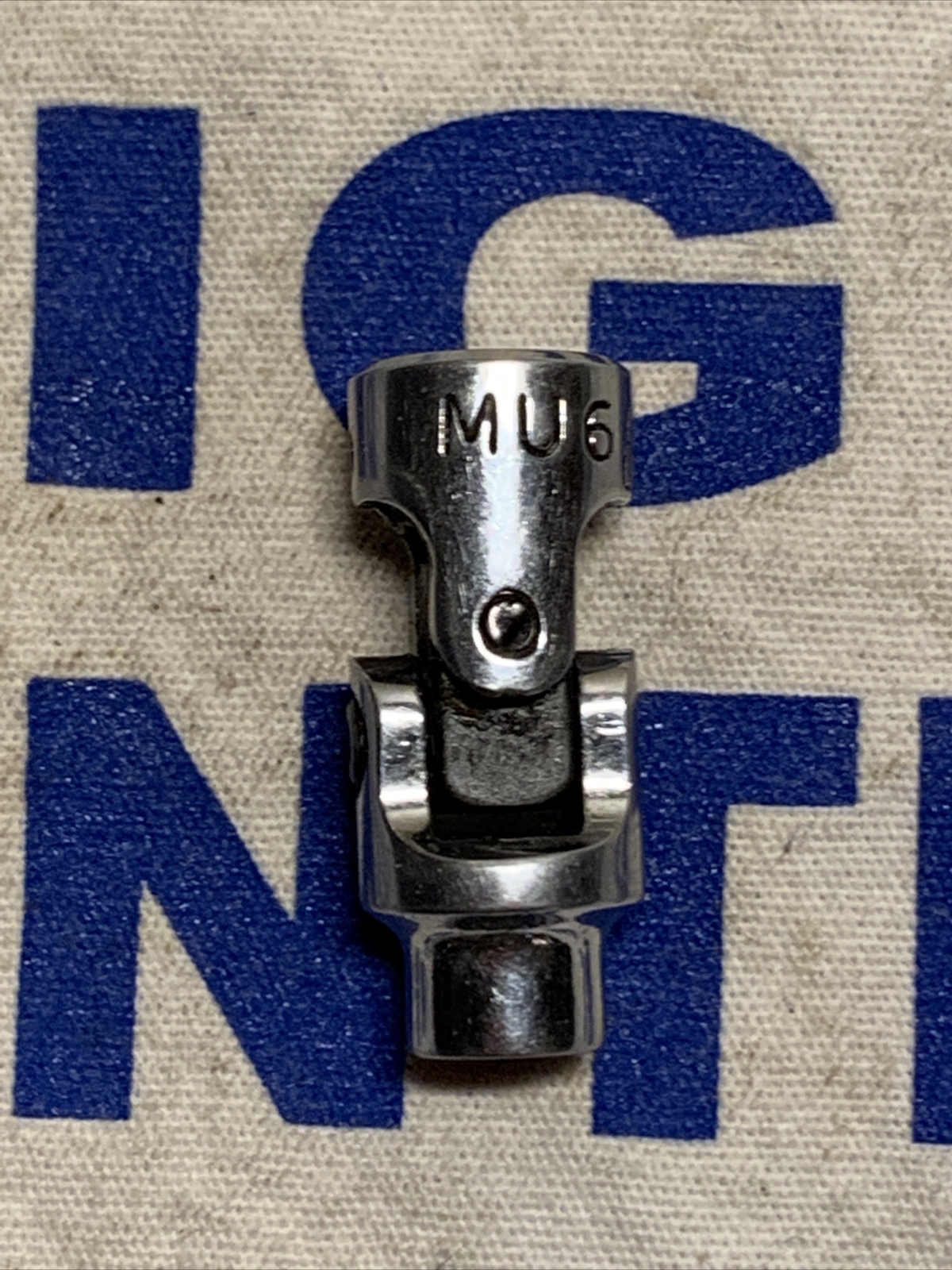 Mac Tools USA 1/4″ Drive Universal Socket 6mm – 6-PT. MU66MM