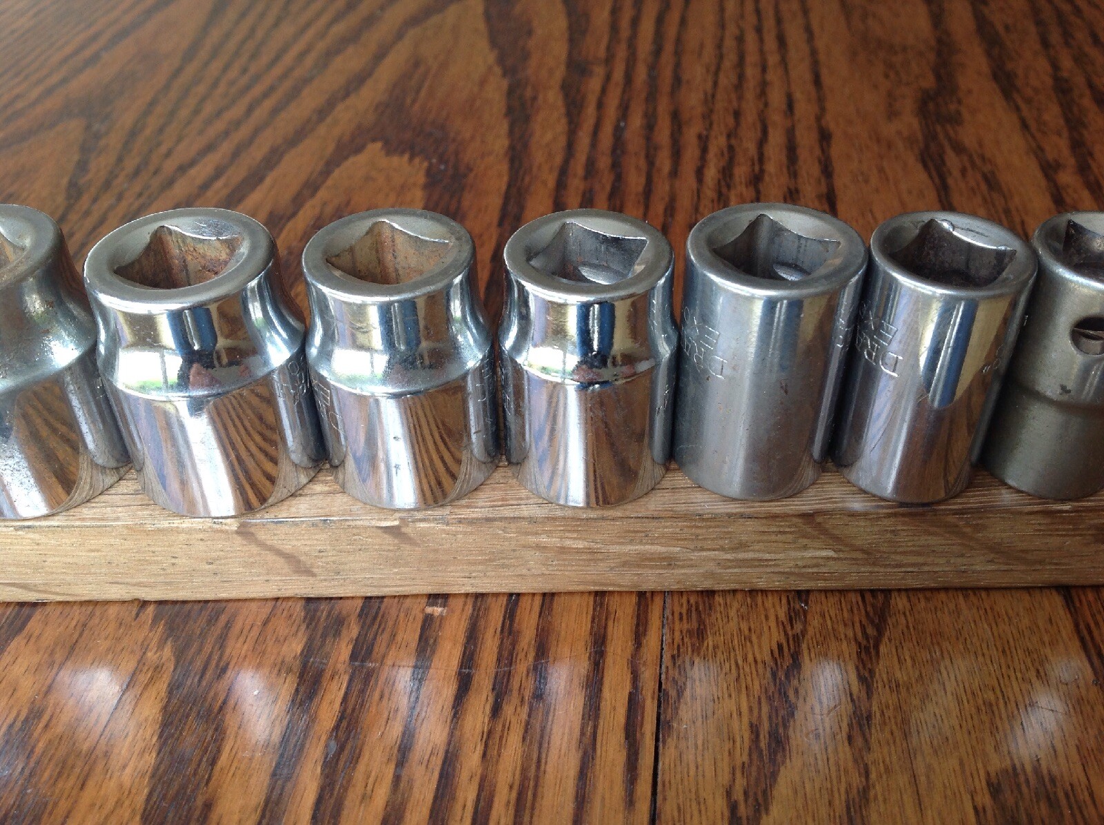 12 Draper Expert AF Sockets With 1/2″Drive 1″ to 7/16″ & 2 Spark Plug Sockets.