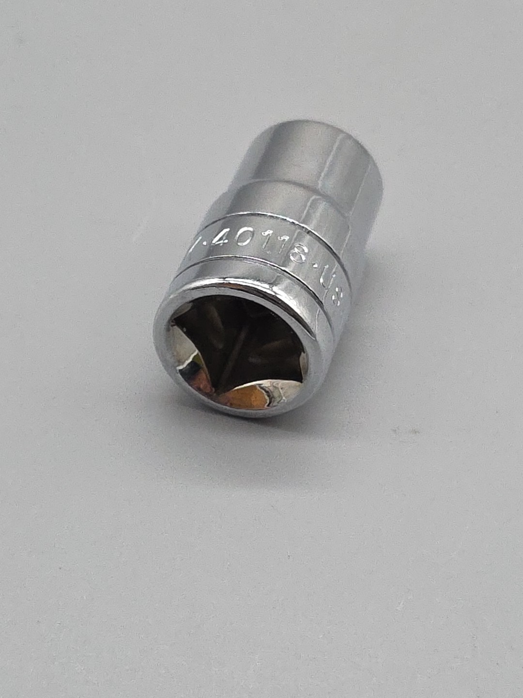 S-K Tools 9/16″ 6 Point Shallow Chrome Socket 1/2″ Drive 40118 USA