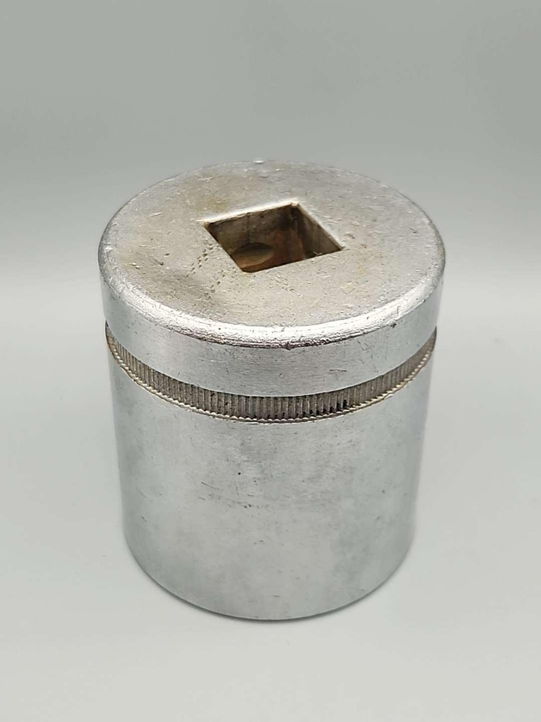 2260 Indestro Socket 1-7/8″ 3/4″ Drive