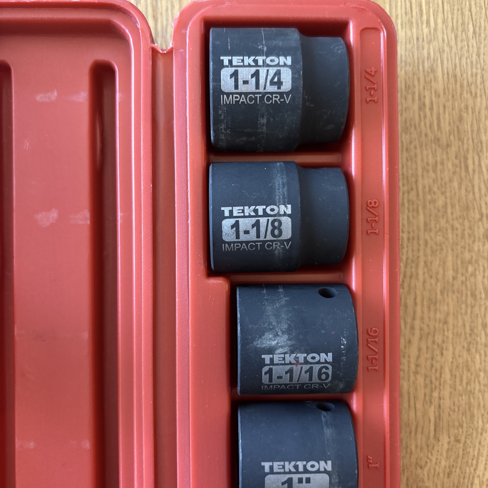 Tekton 1/2″ Drive 6-Point Impact Socket Set, 14-Piece LIKE NEW