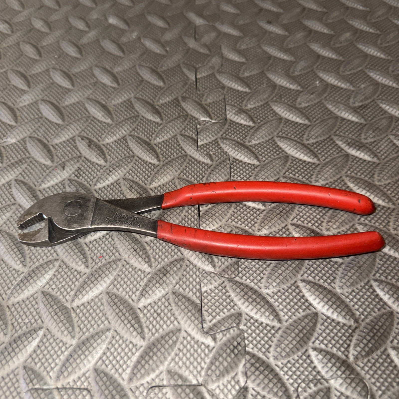 Vintage Snap-on 208CP Angle Nose Battery Terminal Pliers Excellent Condition