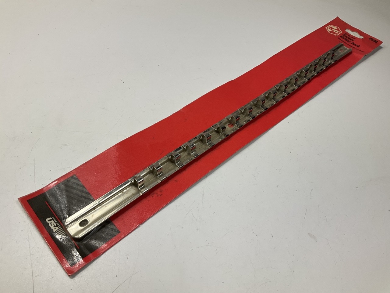 KD Tools 2530 1/4″ Drive Socket Holder Rack, 16 Slot – MADE IN USA