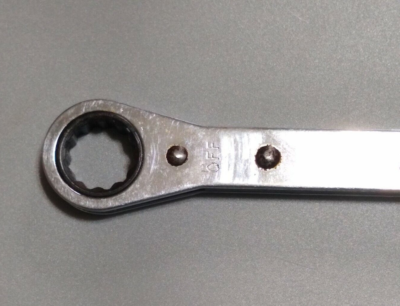 R-2426/A, 3/4″ X 13/16″ Box – End Ratcheting Wrench, 8.6″ Long, 12 Point.
