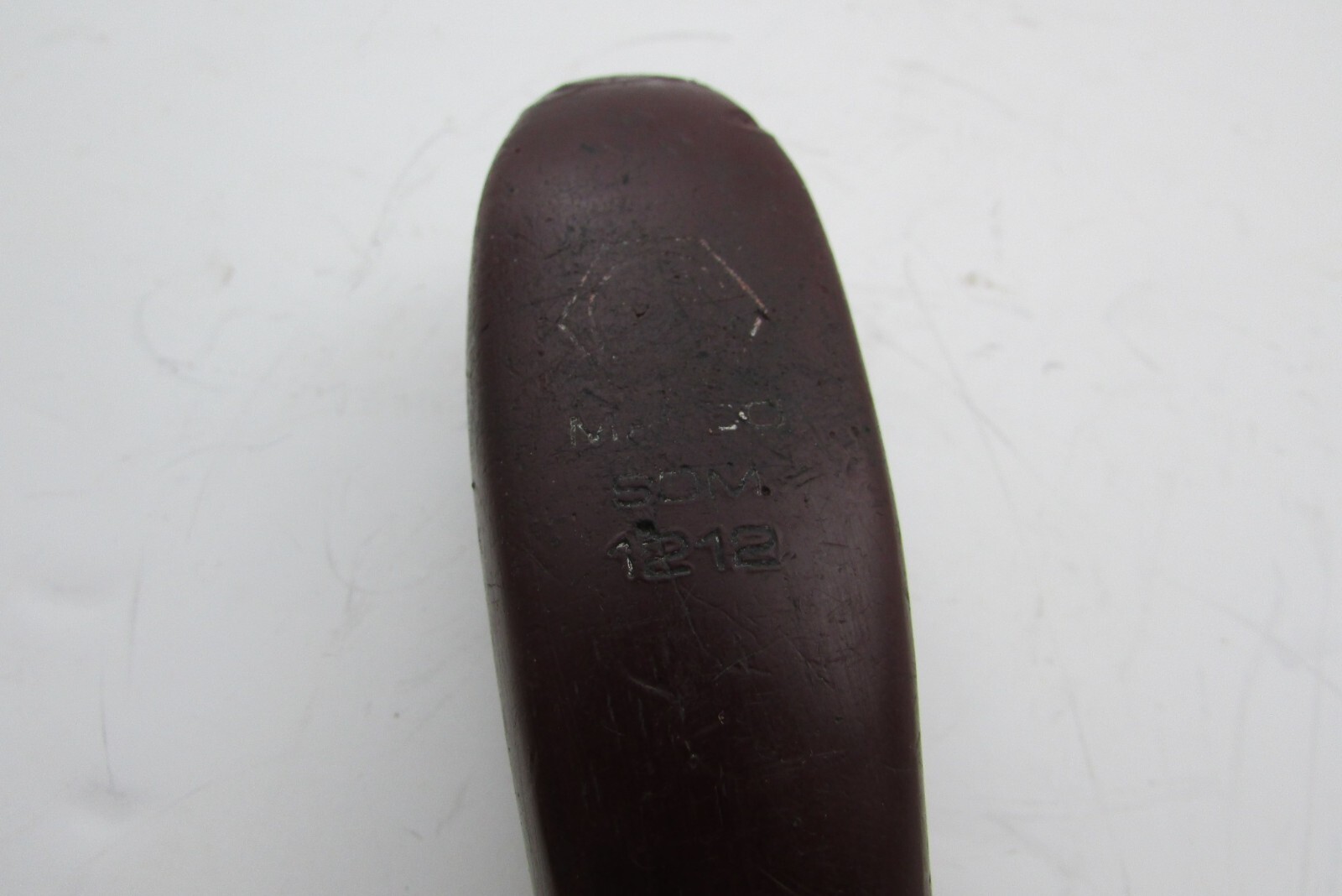 MATCO TOOLS SCREWDRIVER — VINTAGE — MAROON / RED HANDLE – 17″ LONG – SDM1212