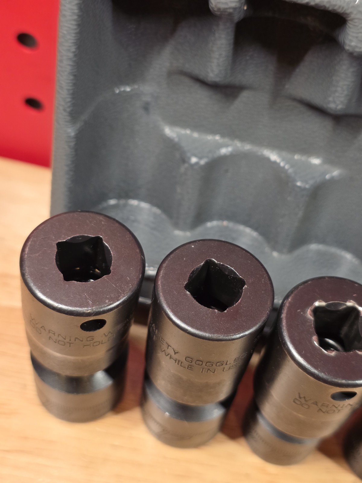 Snap-on Tools 207IPFM 7-Piece 3/8″ Metric Shallow Swivel Impact Socket Set