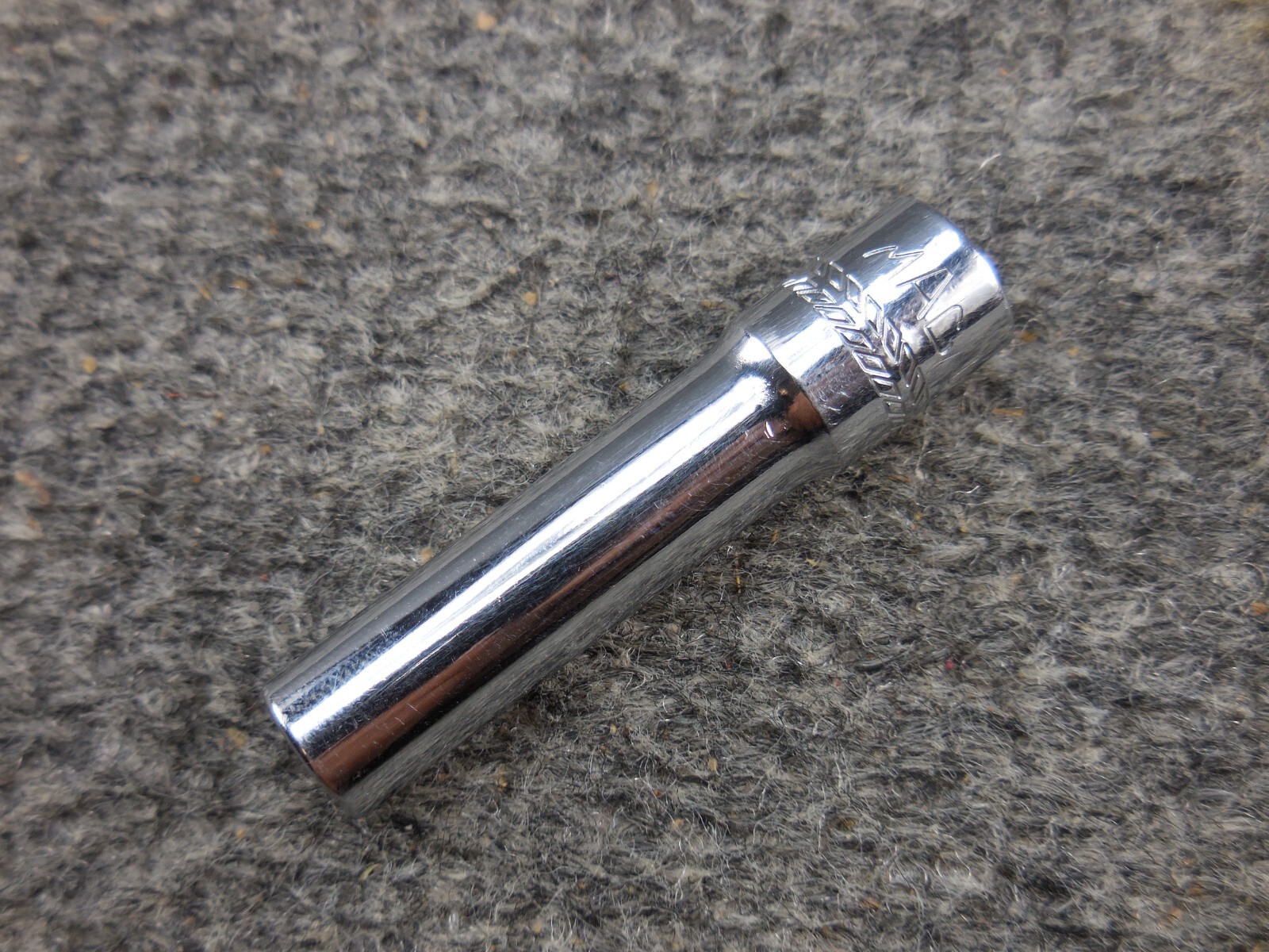 MAC Tools MDG086G Deep 1/4 in. Chrome Socket 1/4″ Drive 6 Point SAE