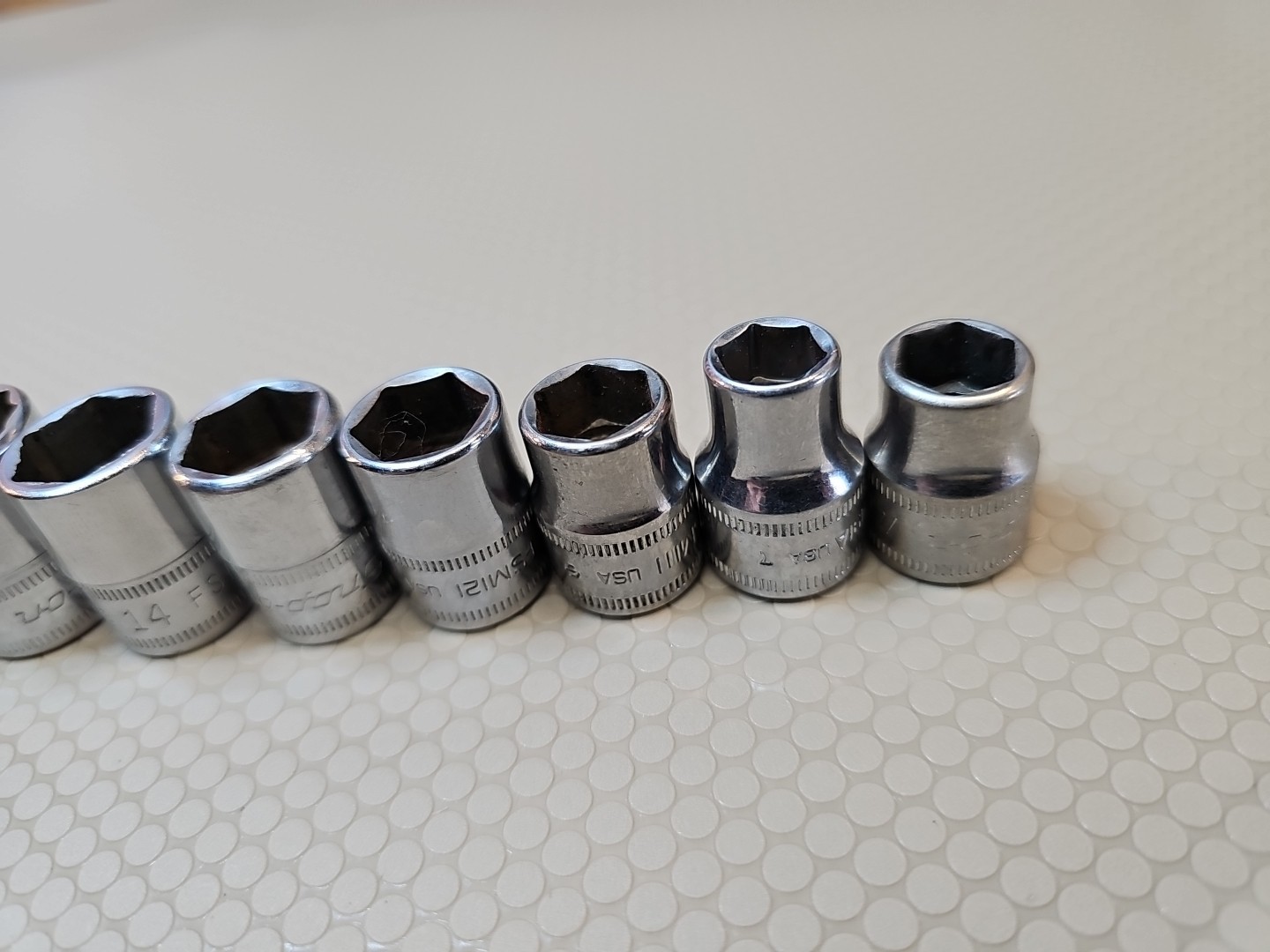 Snap-on FSM 11 pc 3/8″ 6-Pt Metric Shallow Socket Set- 9mm to 19mm USA *READ*