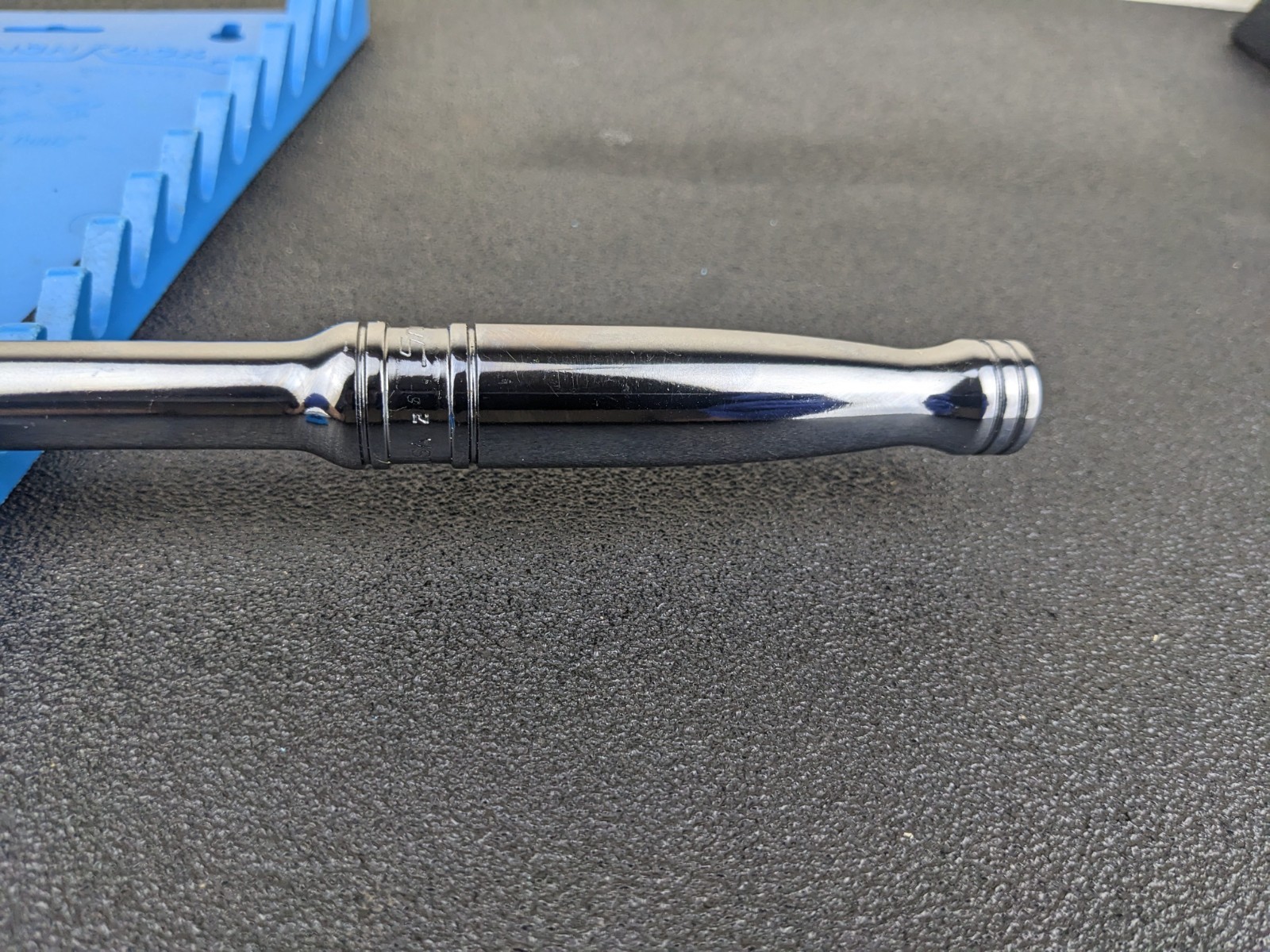 #bo271 Snap-on Tools USA NEW 1/2″ Drive 15″ Long Handle Chrome Breaker Bar SN15B