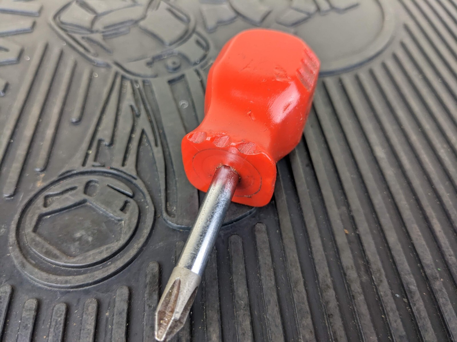 #bd948 MAC Tools USA Model P212XA #2 Philips Stubby Red Hard Handle Screwdriver