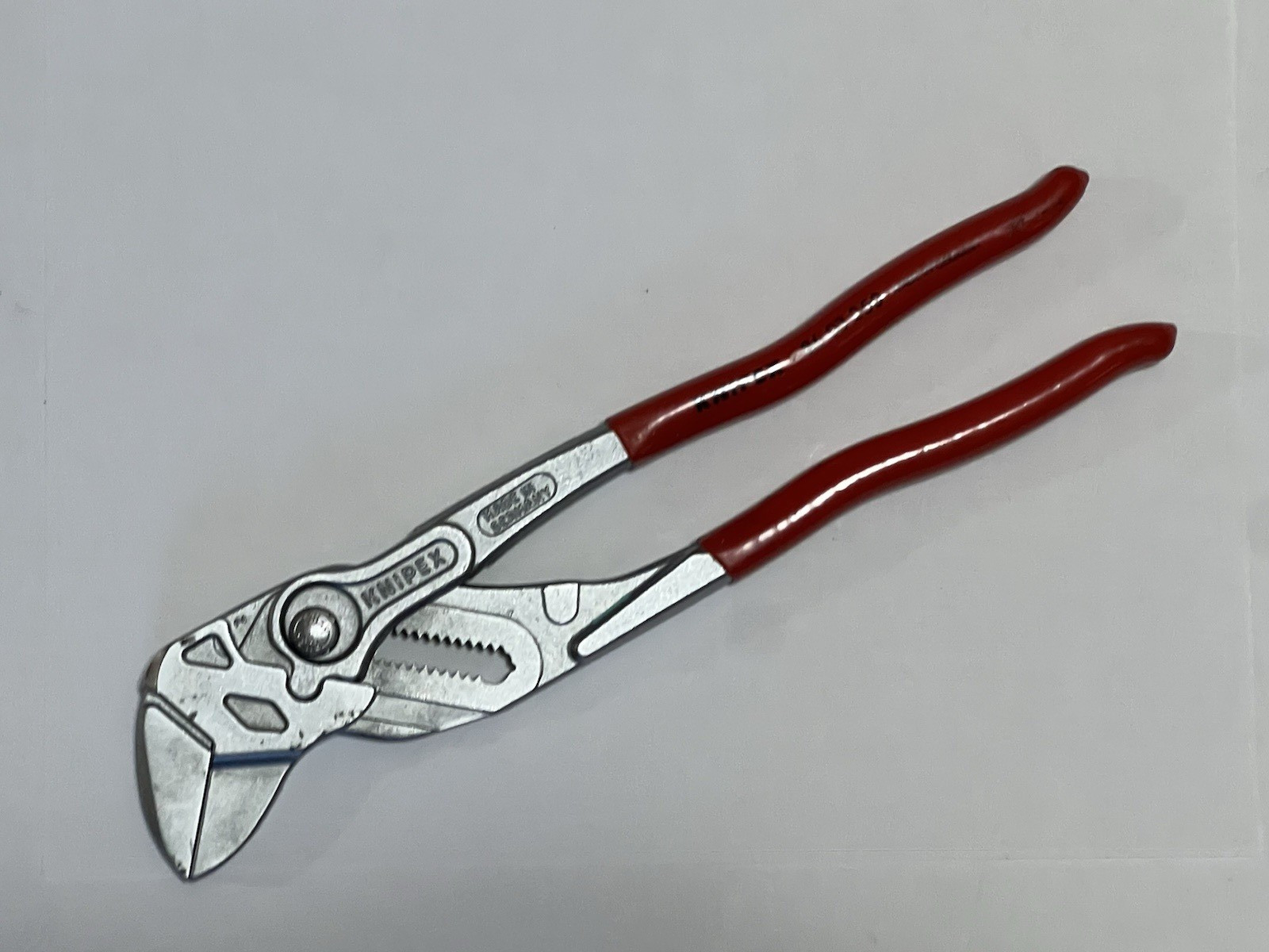 Knipex 10″ Pliers Wrench 86 03 250 1-3/4″ Smooth Jaws Pliers Made in Germany