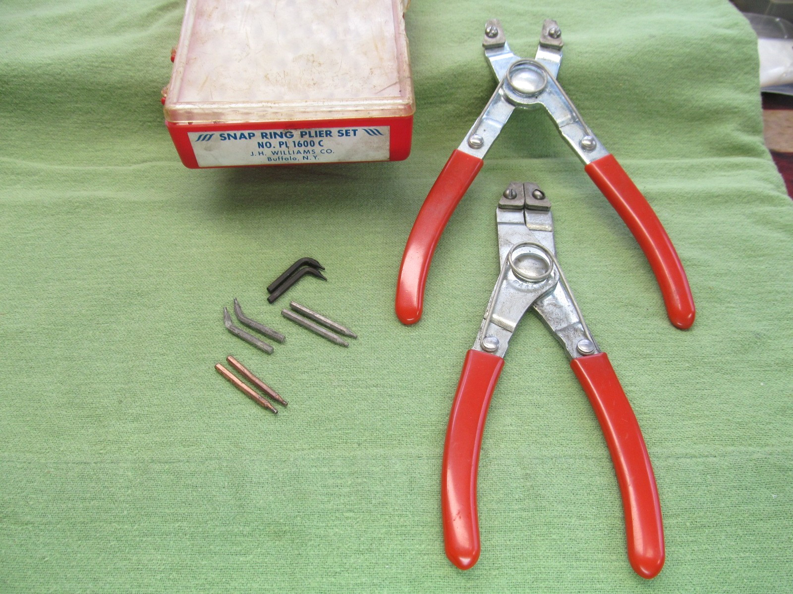 Vtg. J.H. Williams Snap Ring Plier Set no.PL1600C – Internal & External Pliers