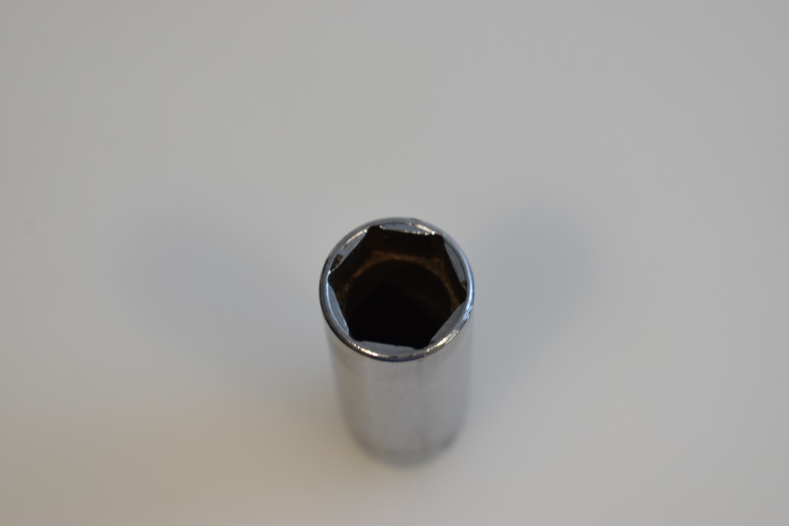 Snap On Tools STM18 9/16″ SAE Flank Drive Deep Socket 1/4″ Drive 6 Point USA