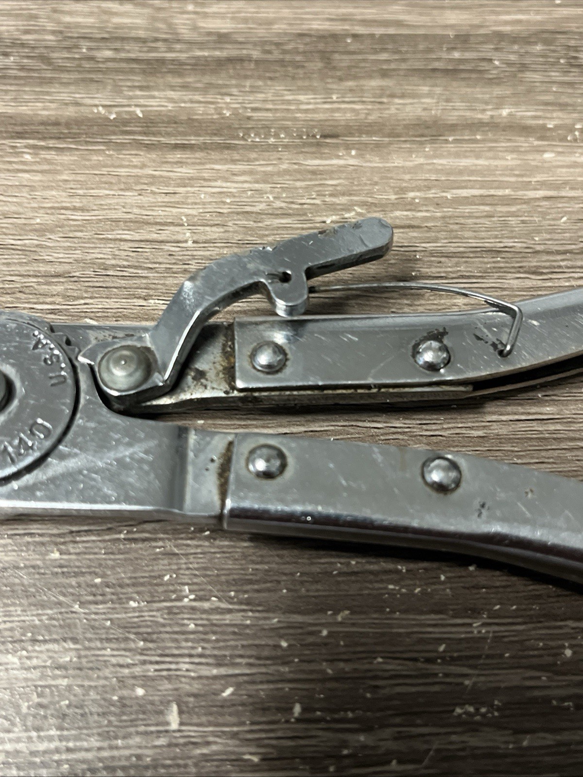 Cornwell P-140 Hose Clamp Pliers. 9″ Length Made In USA