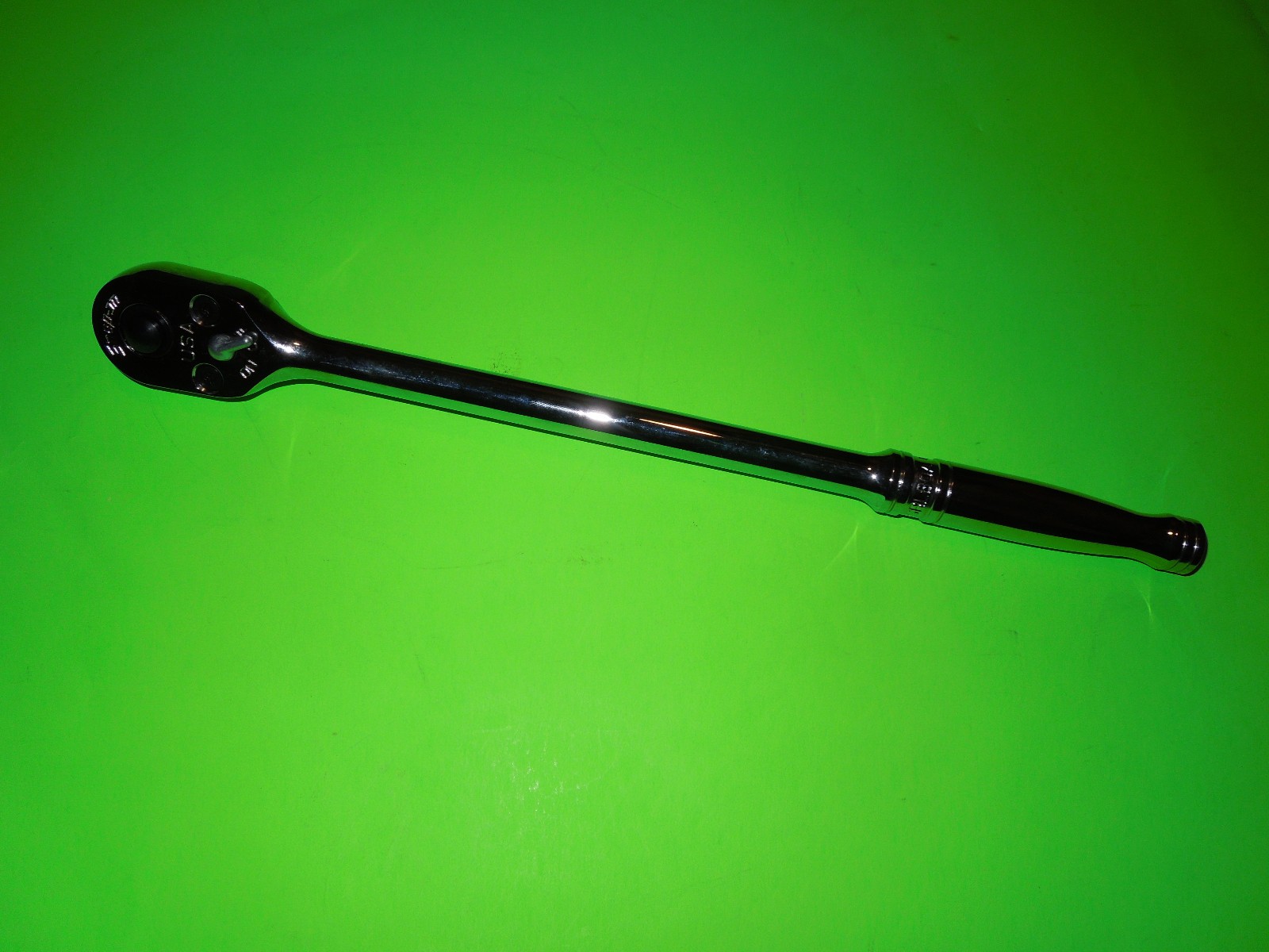New Snap-on Tools 1/2″ Drive 15″ Long Ratchet model# SRL80A with quick release