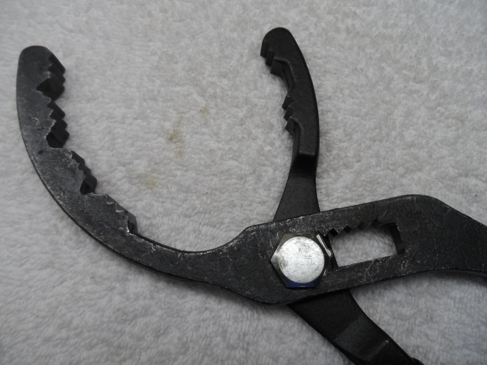 Craftsman USA Oil Filter Pliers 2″ to 5″ (50 mm – 125 mm) – PN 20520 (loose)