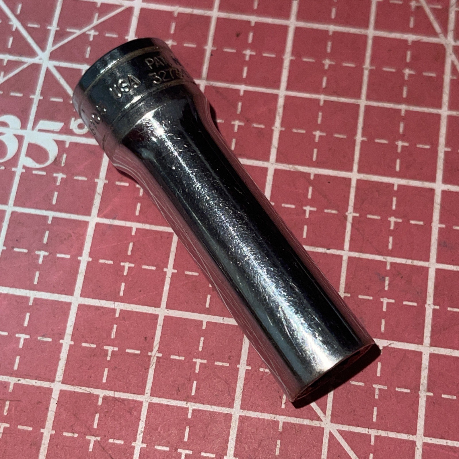 Snap on USA S6105 3/8 In SAE 3/8” Drive 12 point Deep Socket Nice