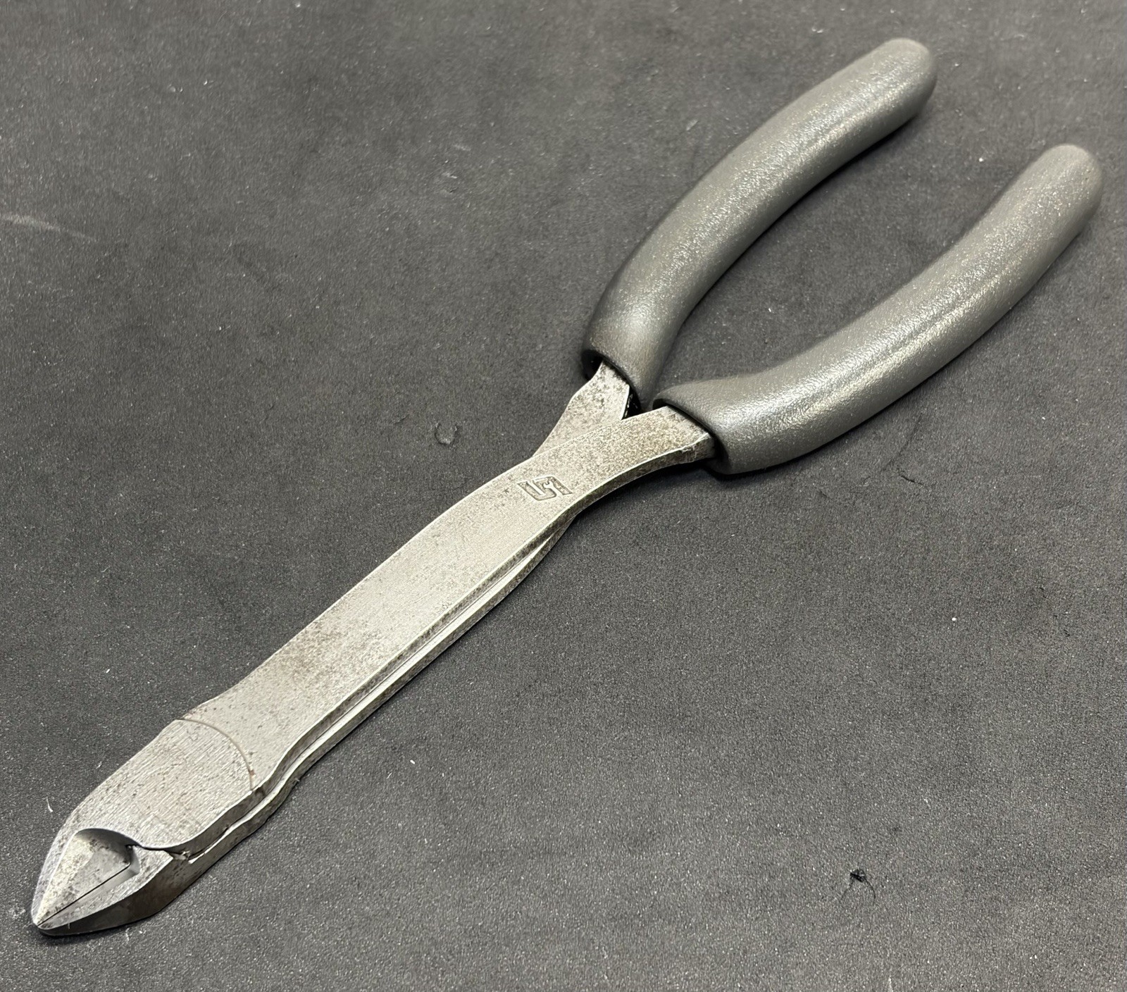 Snap-on METALLIC GREY Talon Grip 7″ Long Mini Diagonal Cutter Pliers Dikes 808CF