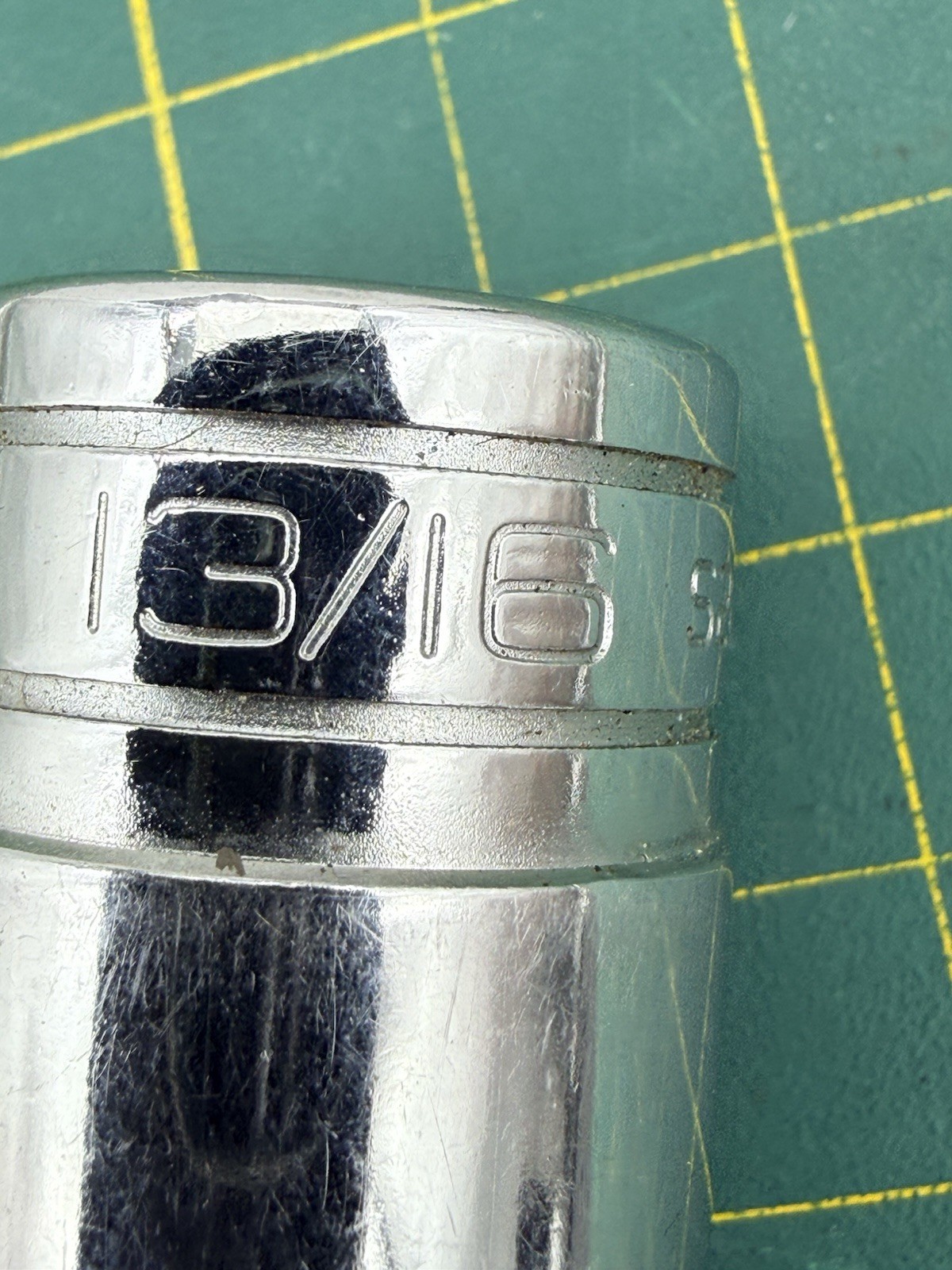 Snap-On Tools S261 1/2″ Drive 12-Point SAE 13/16″ Deep Chrome Socket – USA – NEW
