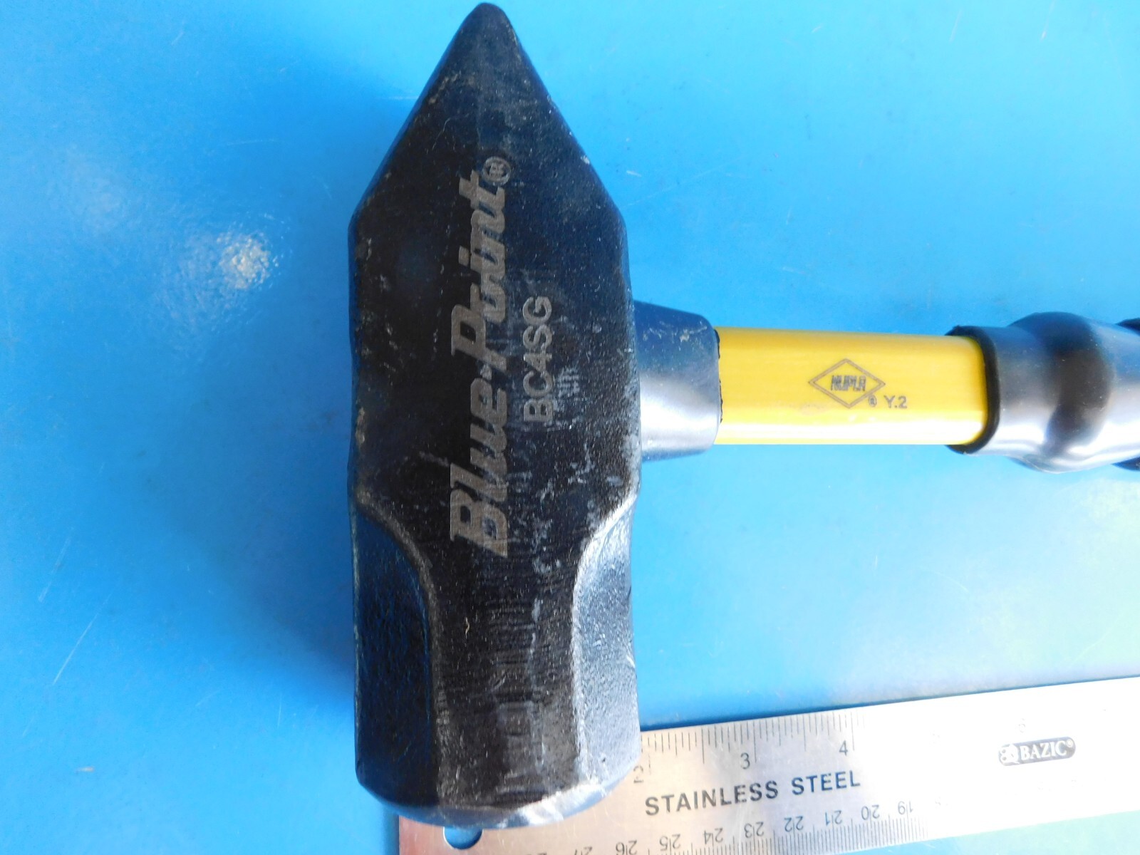 NEW , BLUE POINT «4 LB.» HEAVY DUTY CROSS PEEN HAMMER(FIBERGLASS) , PART #BC4SG