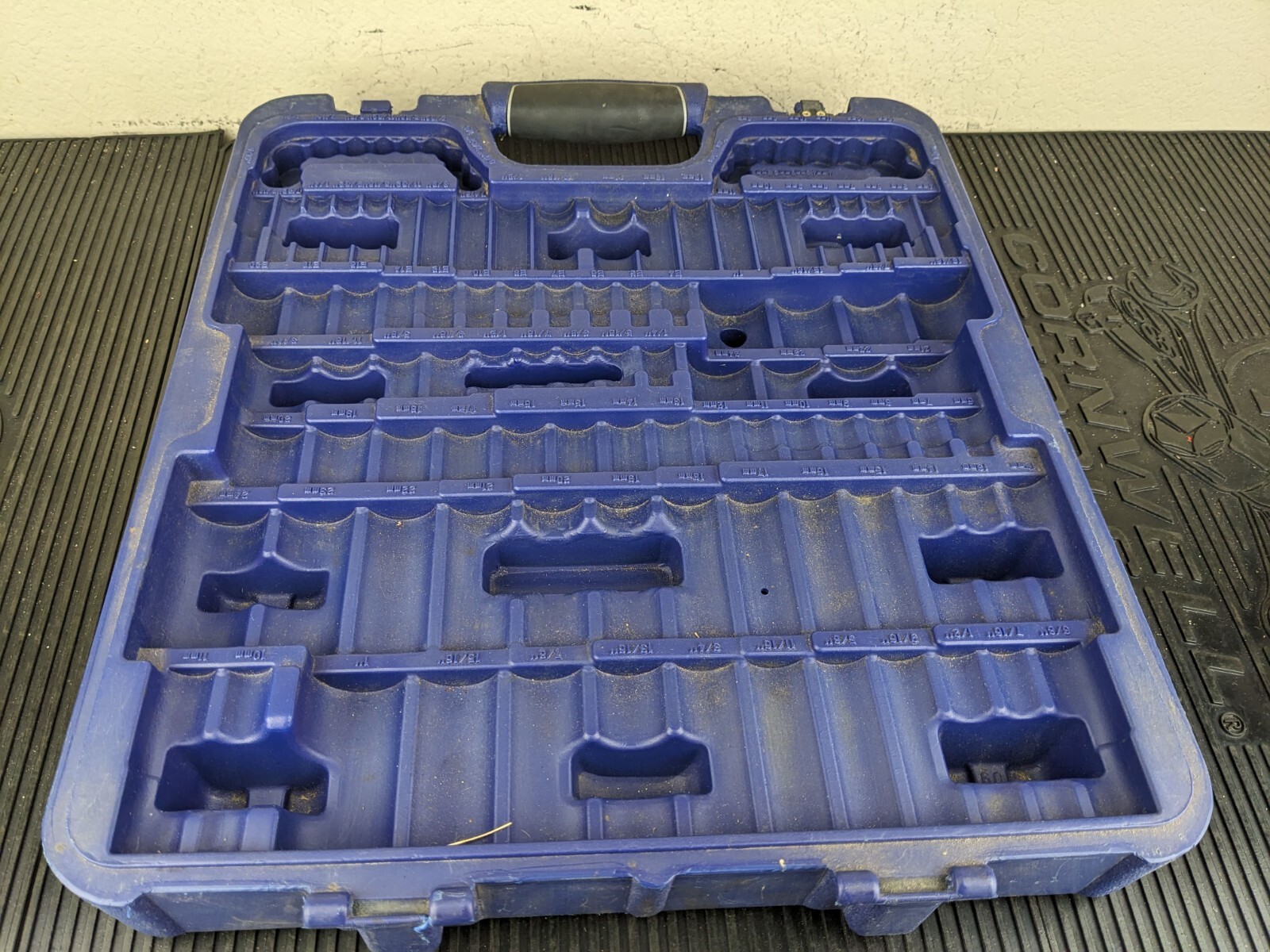#bf688 Blue-Point Case for BLPGSSC155 SAE/ Metric General Service Set