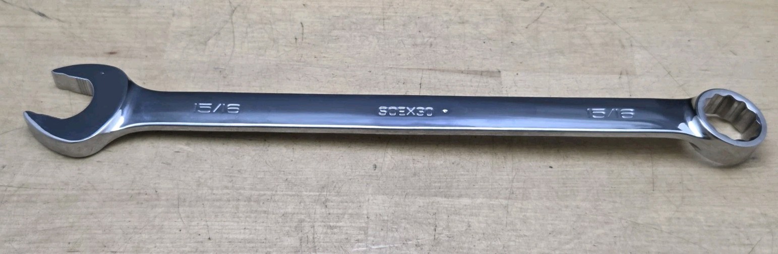 New Snap On SOEX30 – 15/16″ Standard Handle 12 Pt Chrome Combination Wrench