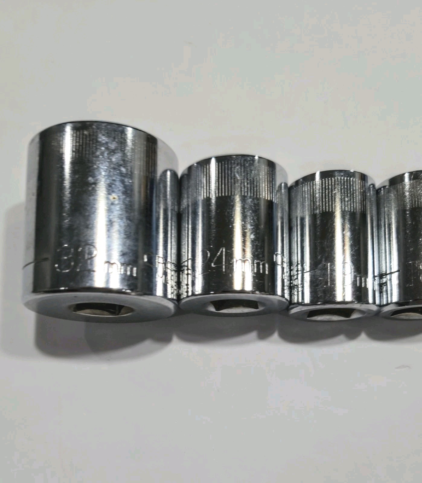 Craftsman USA 9 pc Metric Socket Set – 1/2″ Drive**READ**