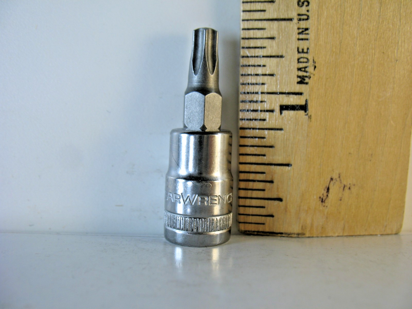 GearWrench 80184N, 1/4″ Drive Tamper Proof Torx Bit Socket T27 – Brand New