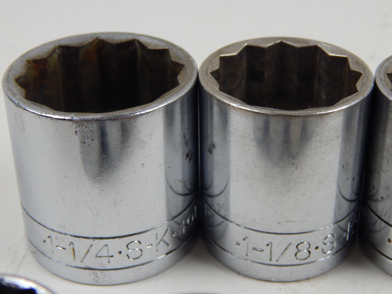 SK Professional Tools 1/2″ Drive 13pc Shallow Chrome Socket Set 7/16″ to 1-1/4″
