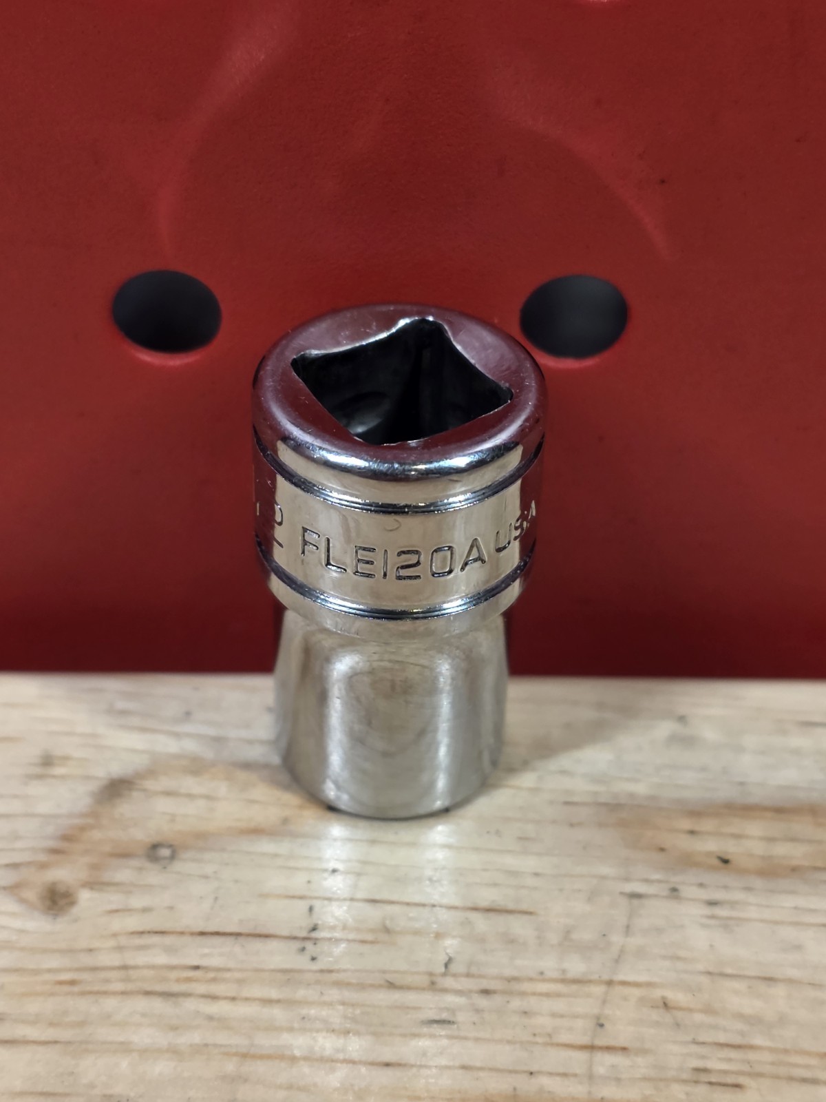 Snap-on Tools FLE120A E12 3/8″ Drive Inverted TORX Chrome Socket External E Torx