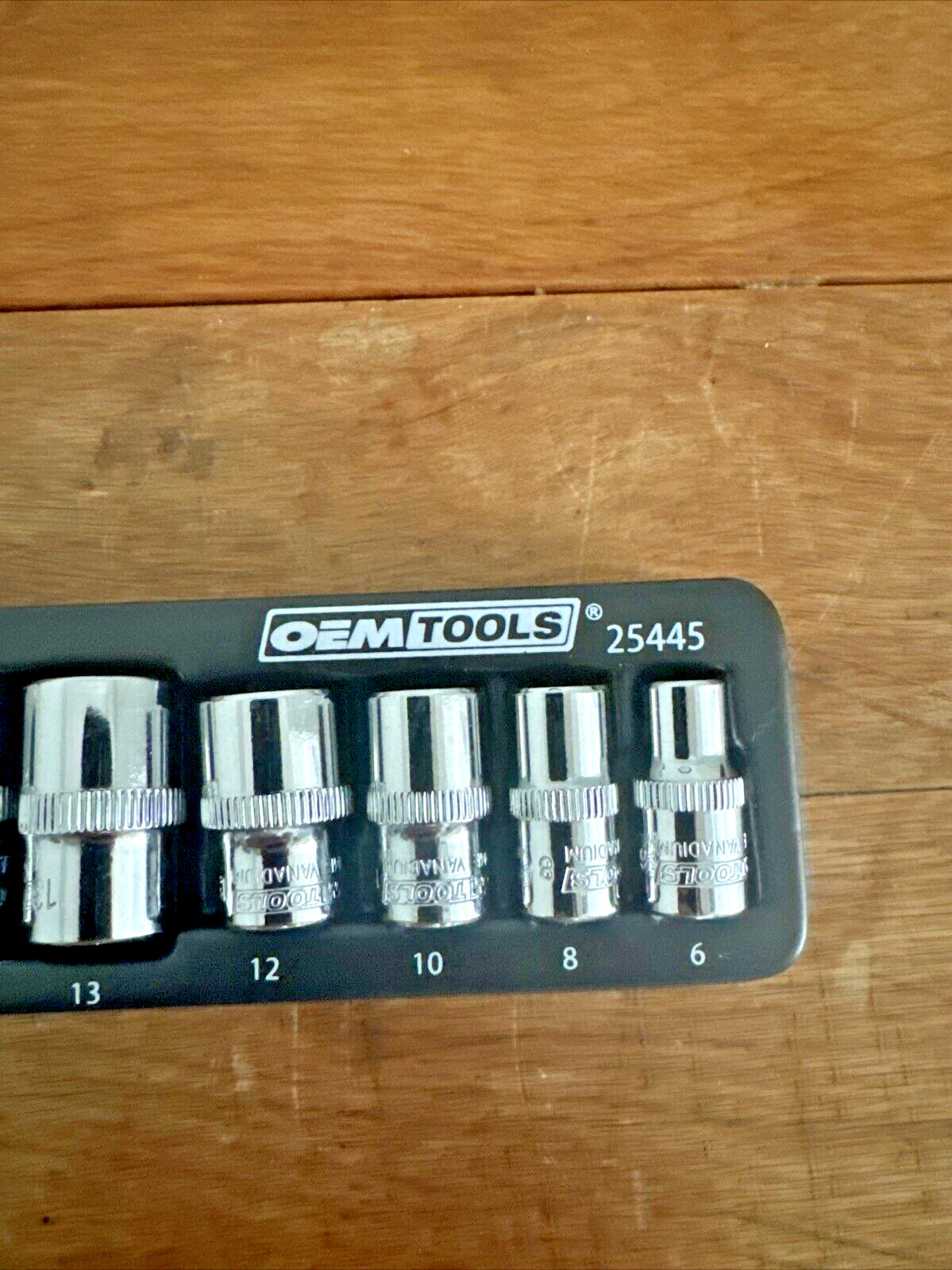 25445 OEMTOOLS Drive Sockets Set of 8- 3/8″ Drive 6, 8, 10, 12,13, 14, 15, 19mm