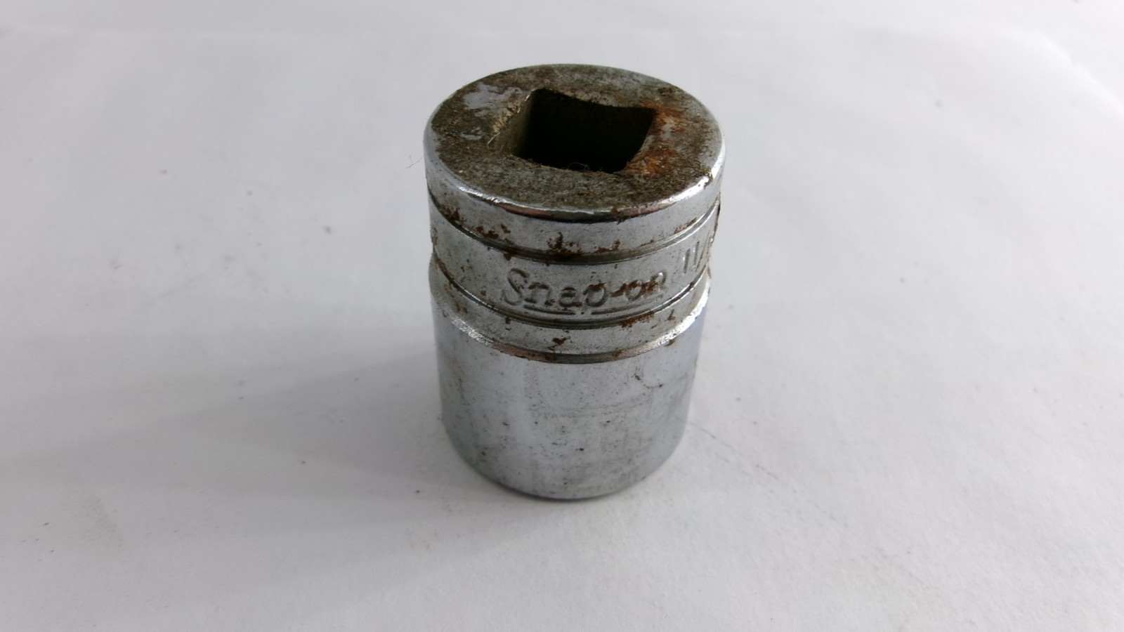 Snap-on tools USA 1/2″ drive 11/16″ SAE 8pt Double Square Socket SW422