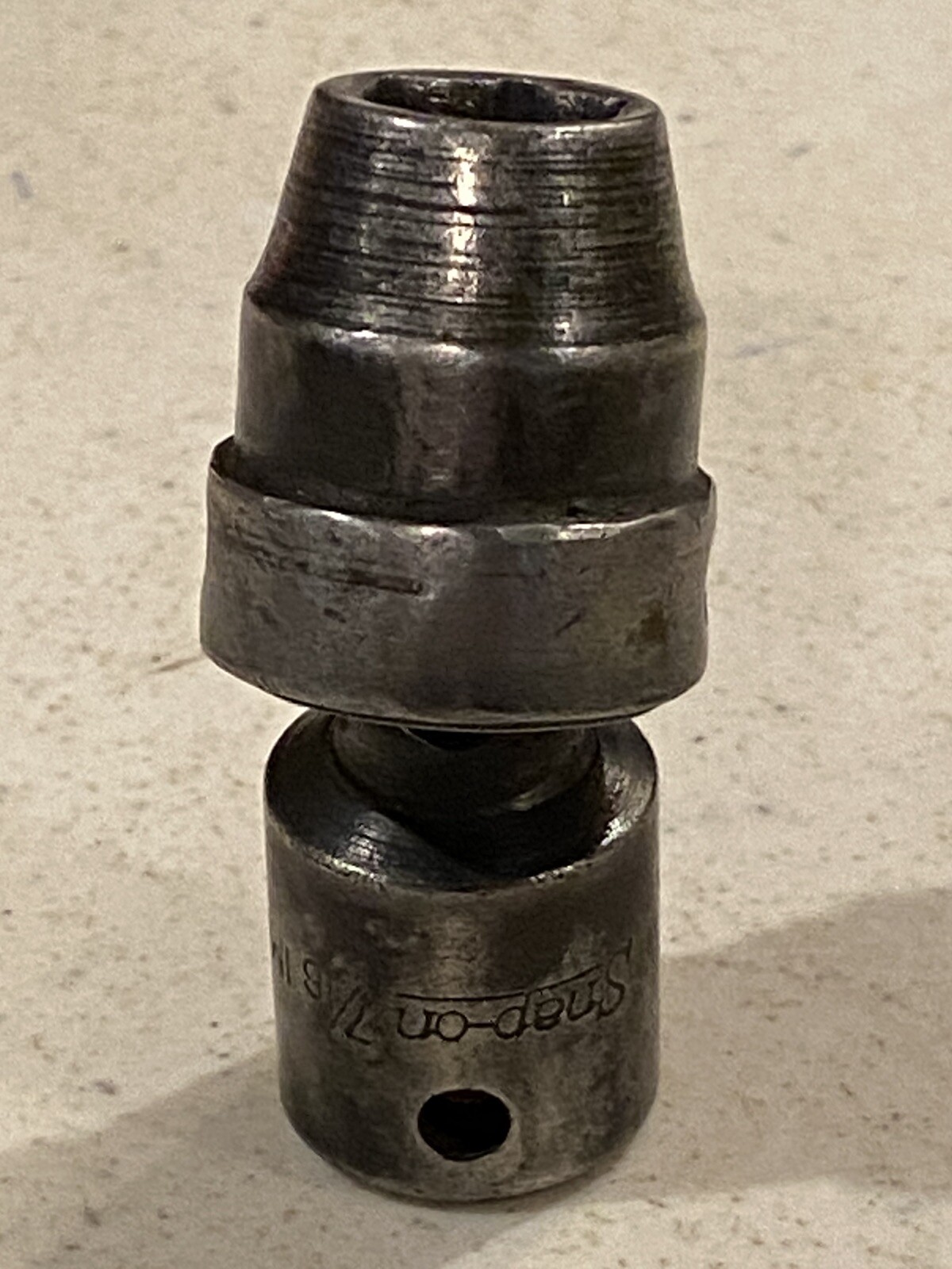 Snap-On 3/8” Drive Shallow Standard 7/16” 6 Point Swivel Impact Socket IMBF14D