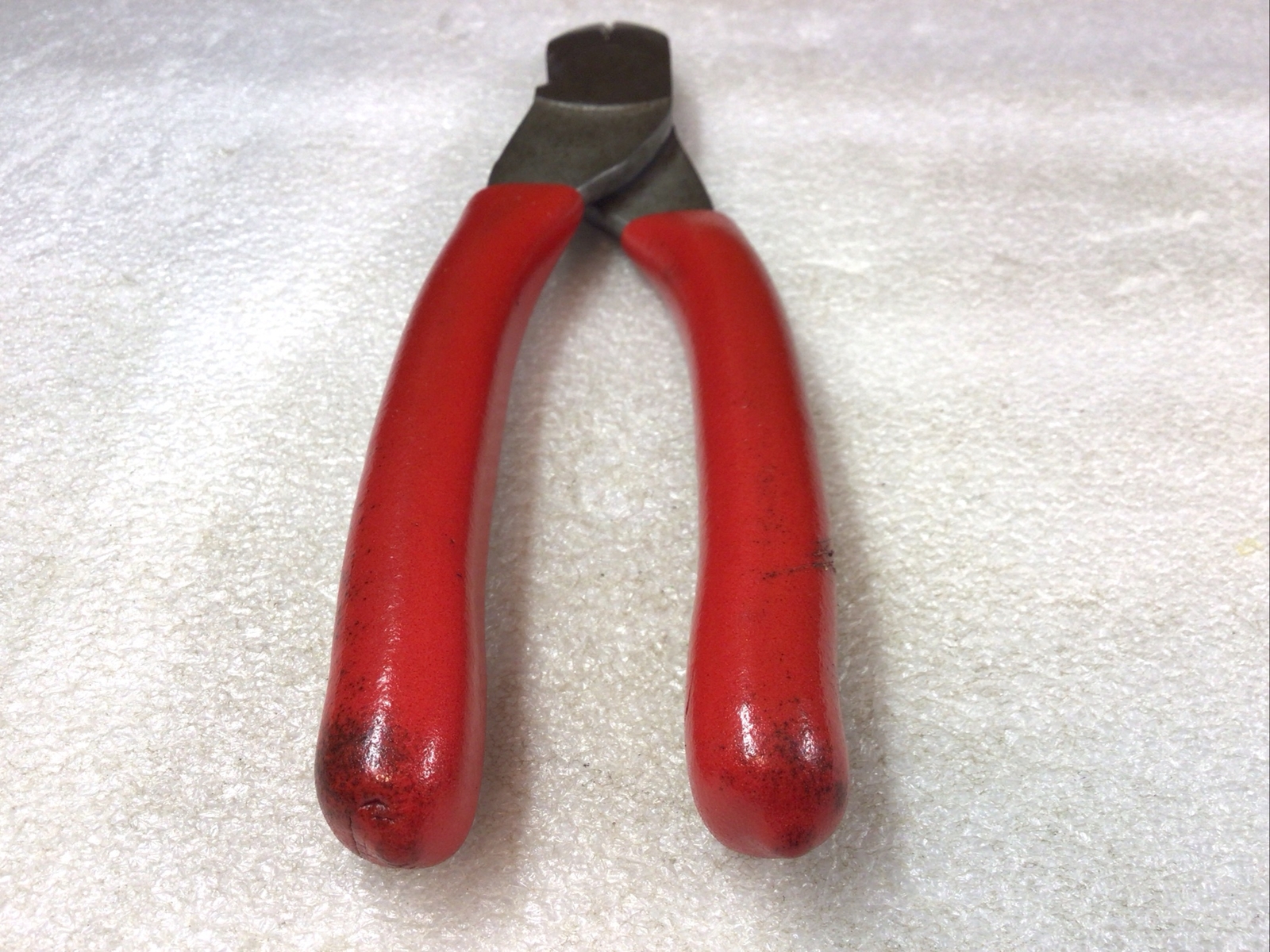 Snap On#87CF – 7-1/2″ Long, Red Soft Grip, Power Edge-Diagonal Cutters-USA-NICE