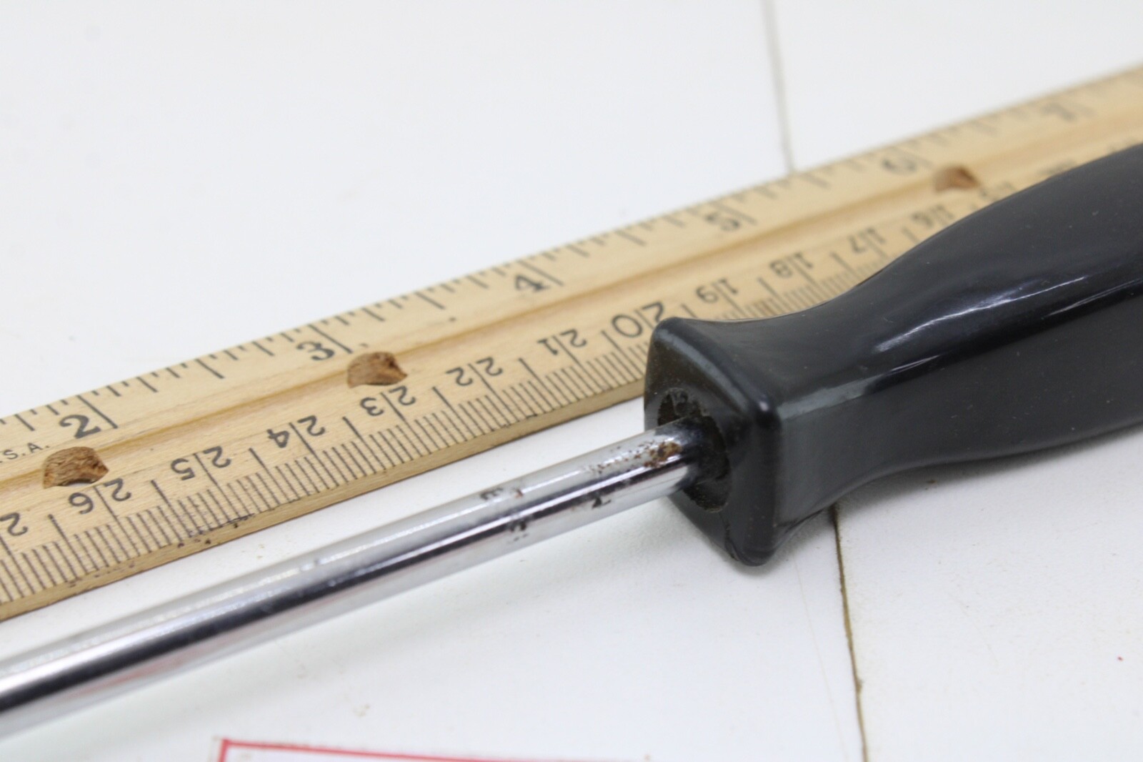 Unbranded #1 4″ Long Hard Black Handle Philips Screwdriver