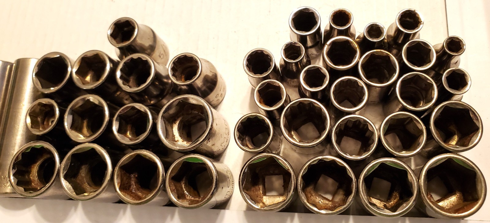 CRAFTSMAN ~ SMALL SOCKET LOT ~ 1/4″ & 3/8 » DRIVE – LOT OF 43