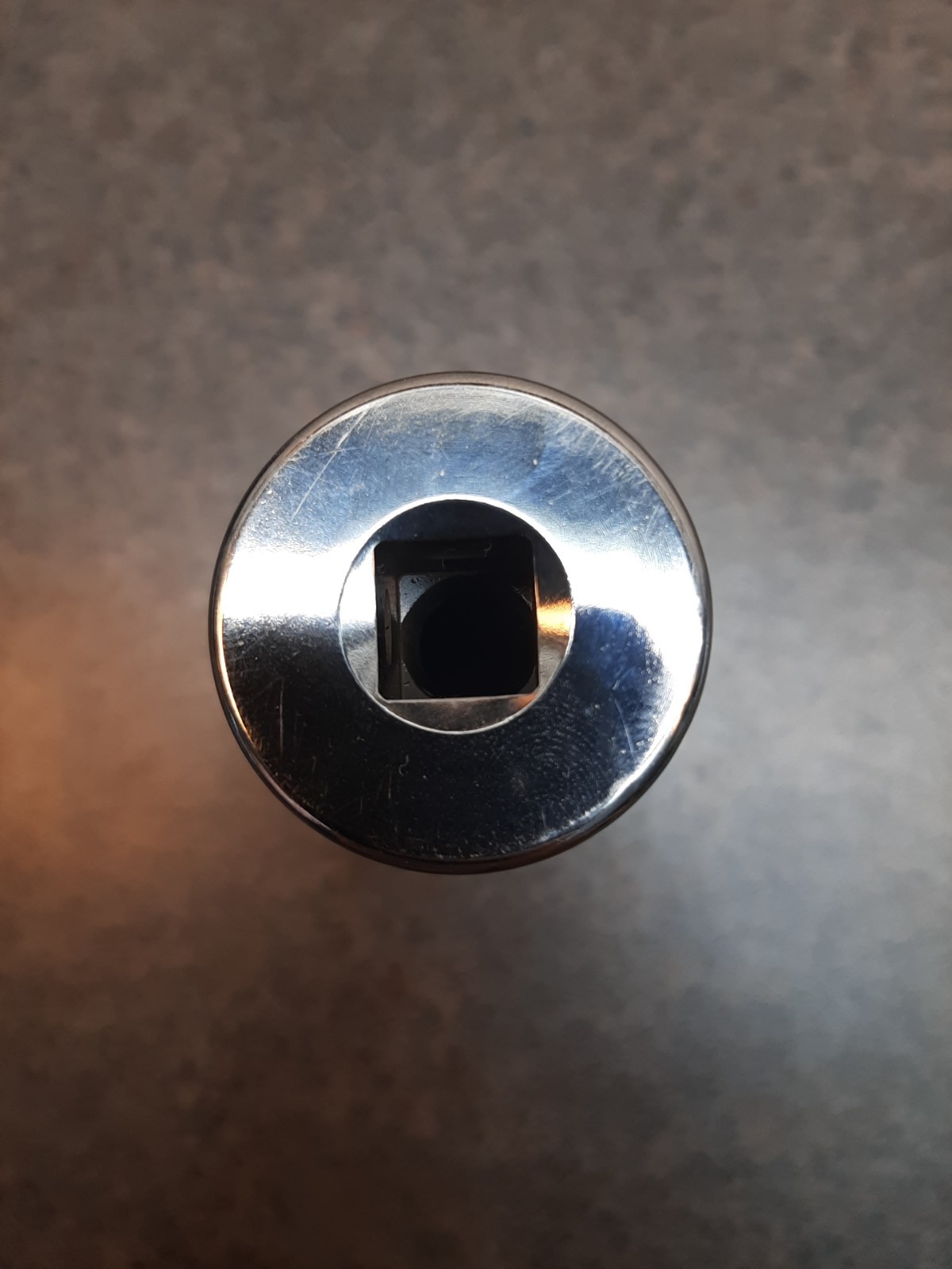 NEW SNAP ON 15/16 DEEP CHROME SOCKET 6 POINT 3/8 DR. NO. SFS301