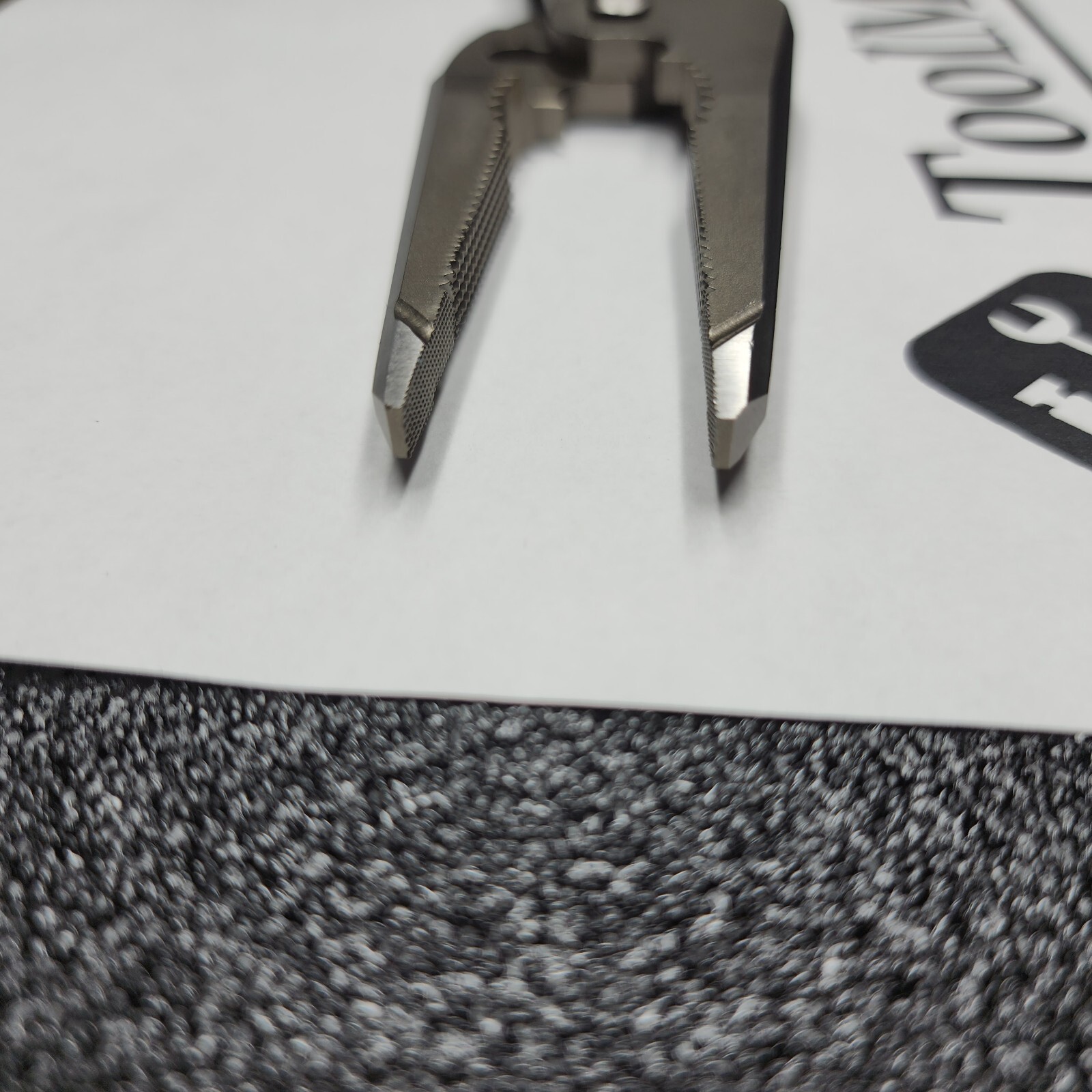 Snap-on Tools NEW DARK TITANIUM Talon Grip Long Nose Slip Joint Pliers LN47ACFDT