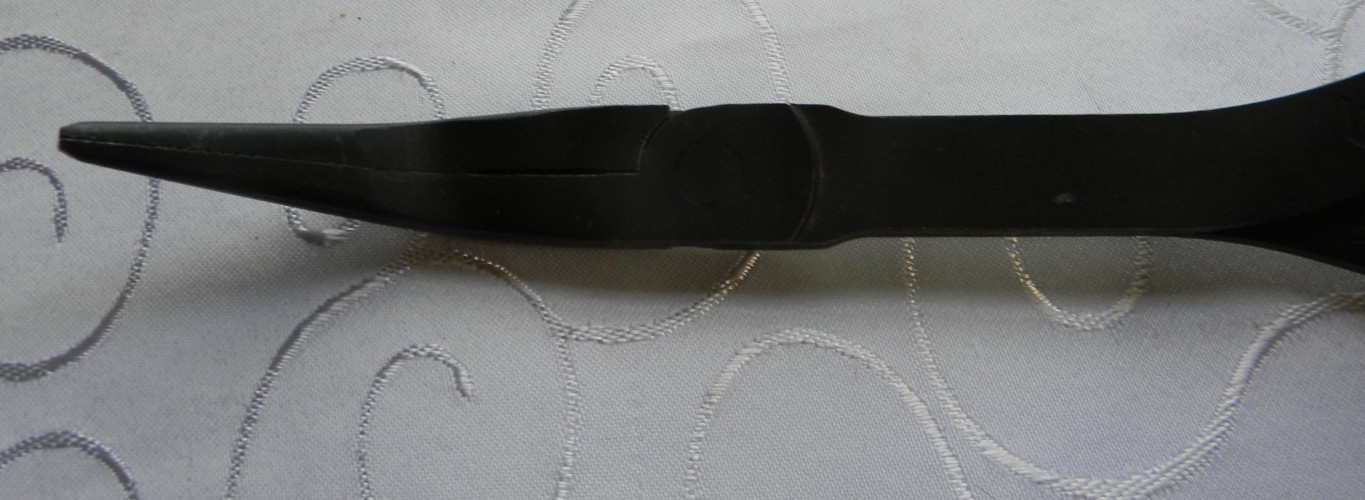 SNAP-ON 11″ TALON GRIP LONG-NECK 35° BENT NEEDLE NOSE PLIERS #411CF USA MADE