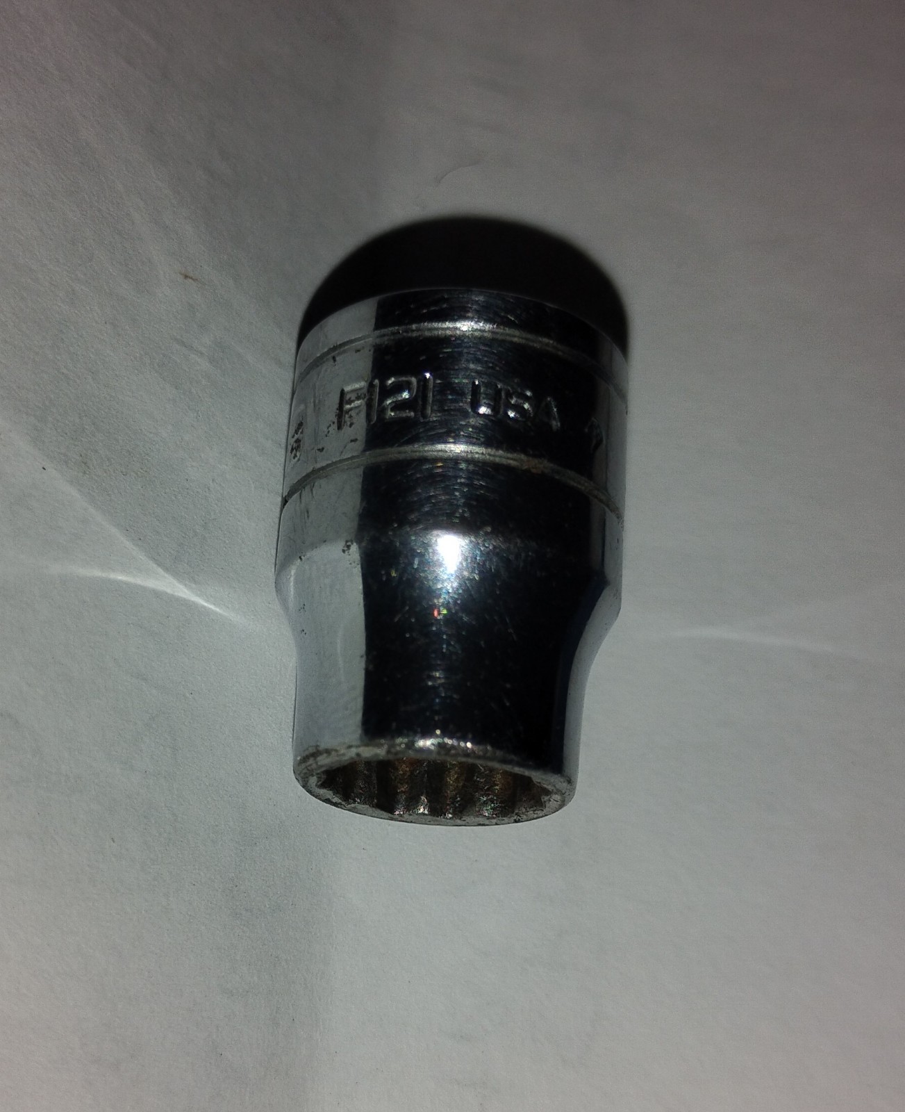 Snap-On 3/8″ Flank Drive Shallow Socket F121