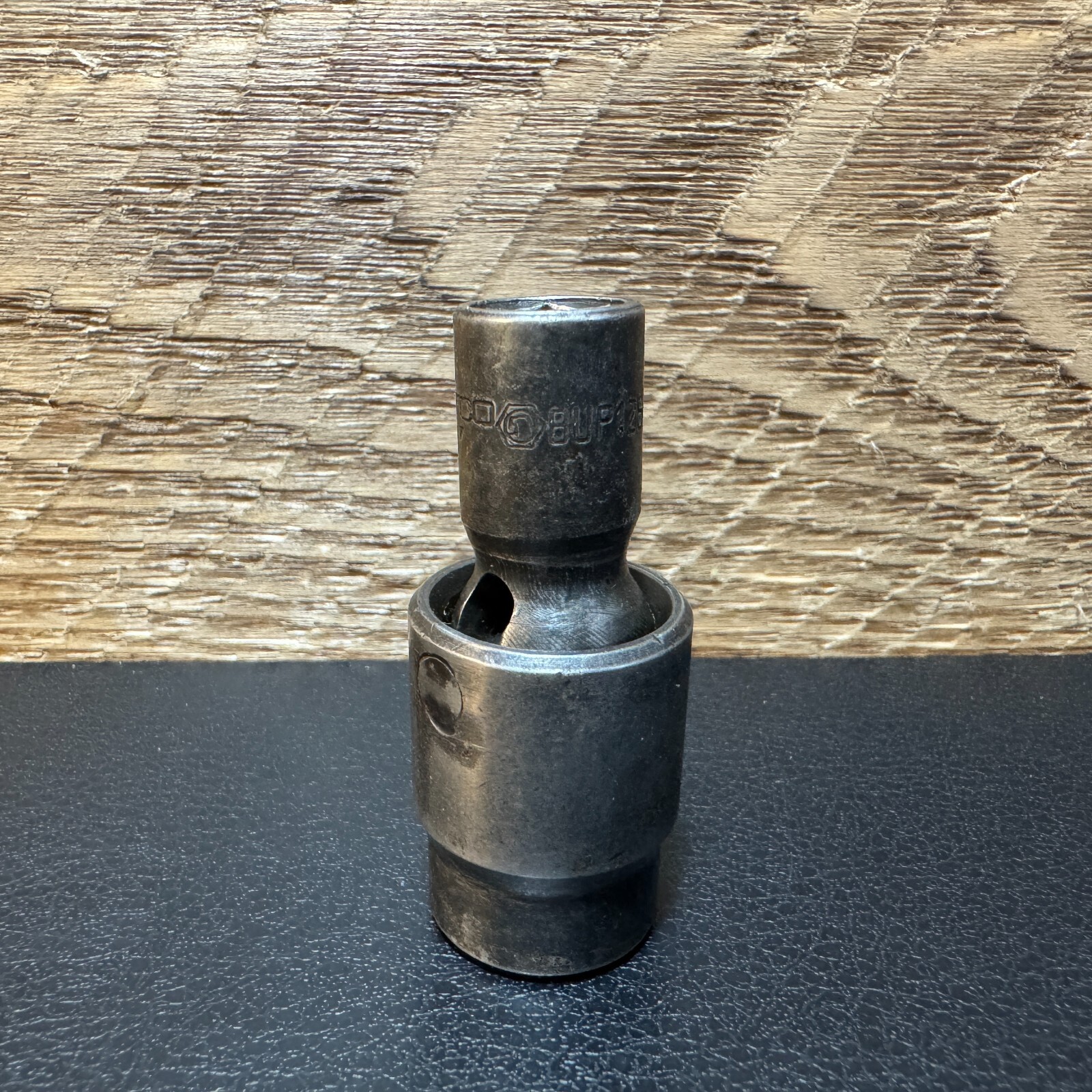 MATCO Tools BUP126 3/8″ Drive 3/8″ SAE 6 Point Impact Swivel Socket