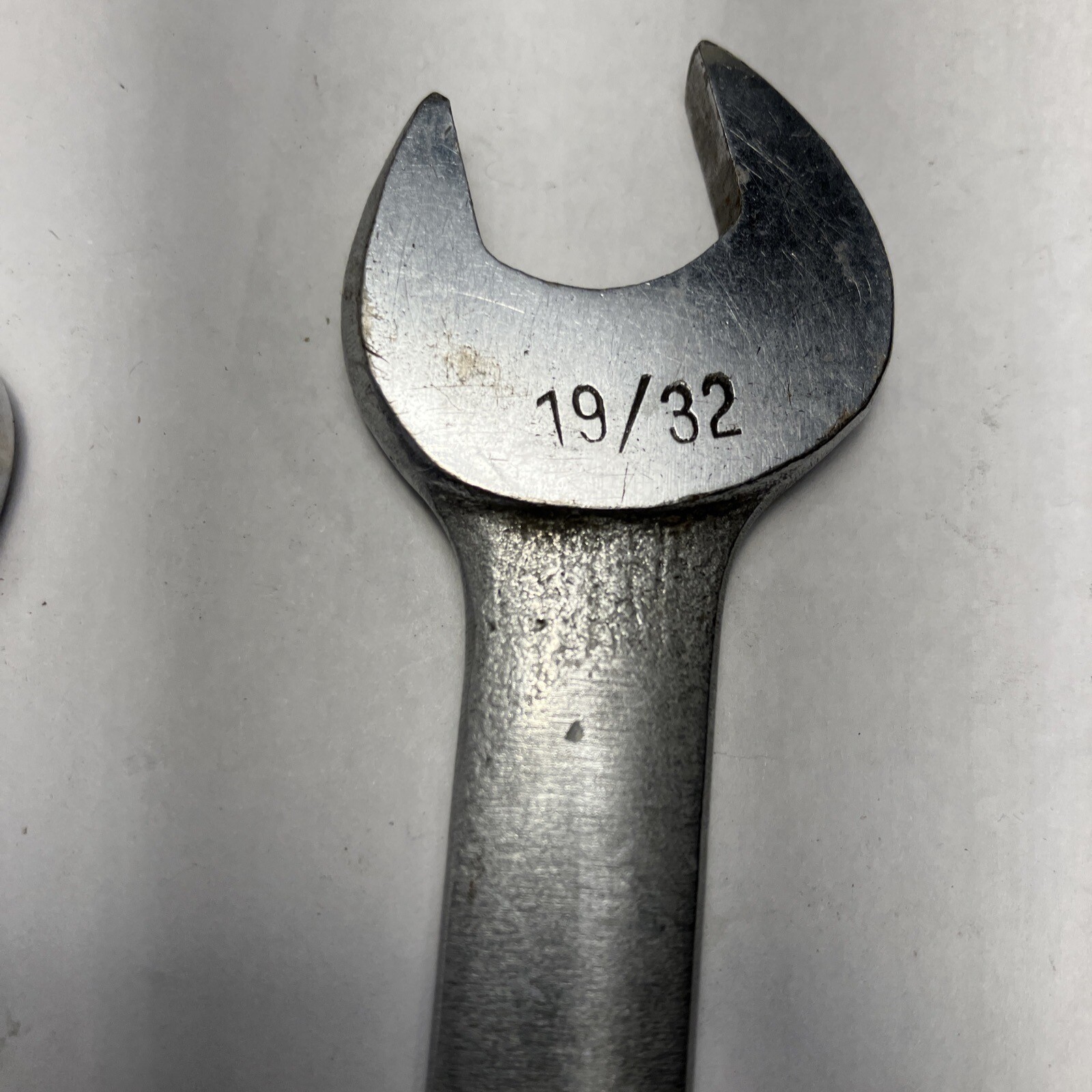 Blue Point by Snap On 19/32×1/2 No. 1619 Wrench & 3/8” x 7/16” Wrench XS-1214