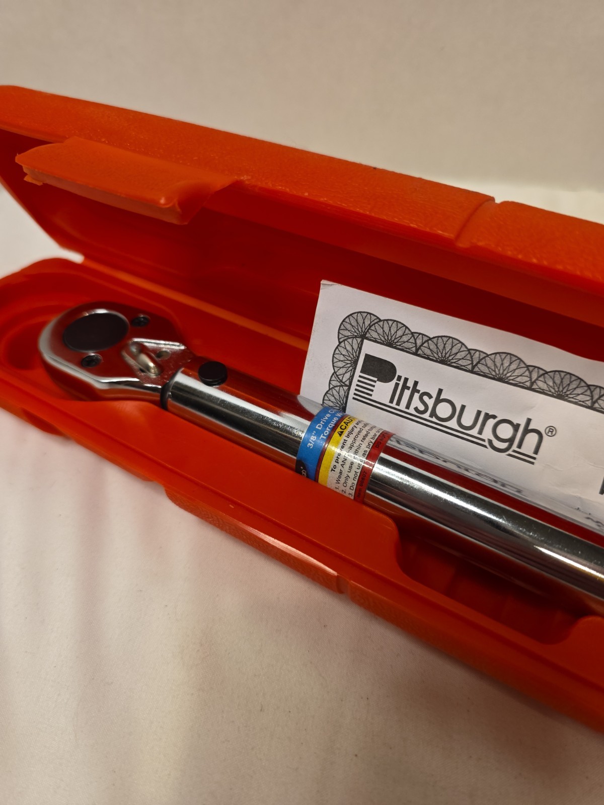 Pittsburgh Tools CLICK TYPE Torque Wrench with Case 3/8″ Drive Brand New