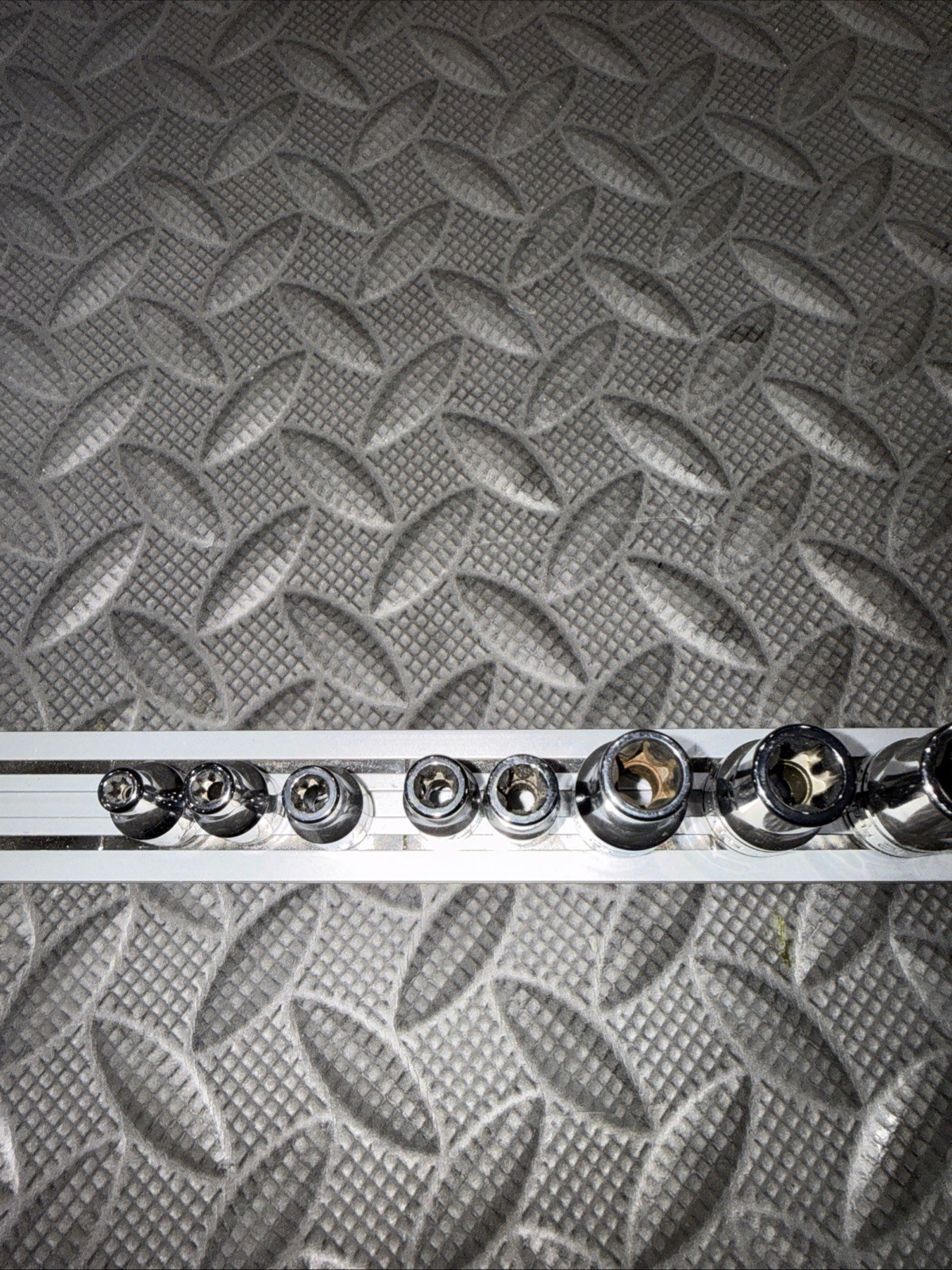 SNAP-ON 13PC COMBINATION DRIVE E-TORX SHALLOW SOCKET SET E4-E24 Free Shipping